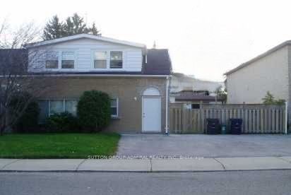 82 Meighen Avenue Property Photo 3