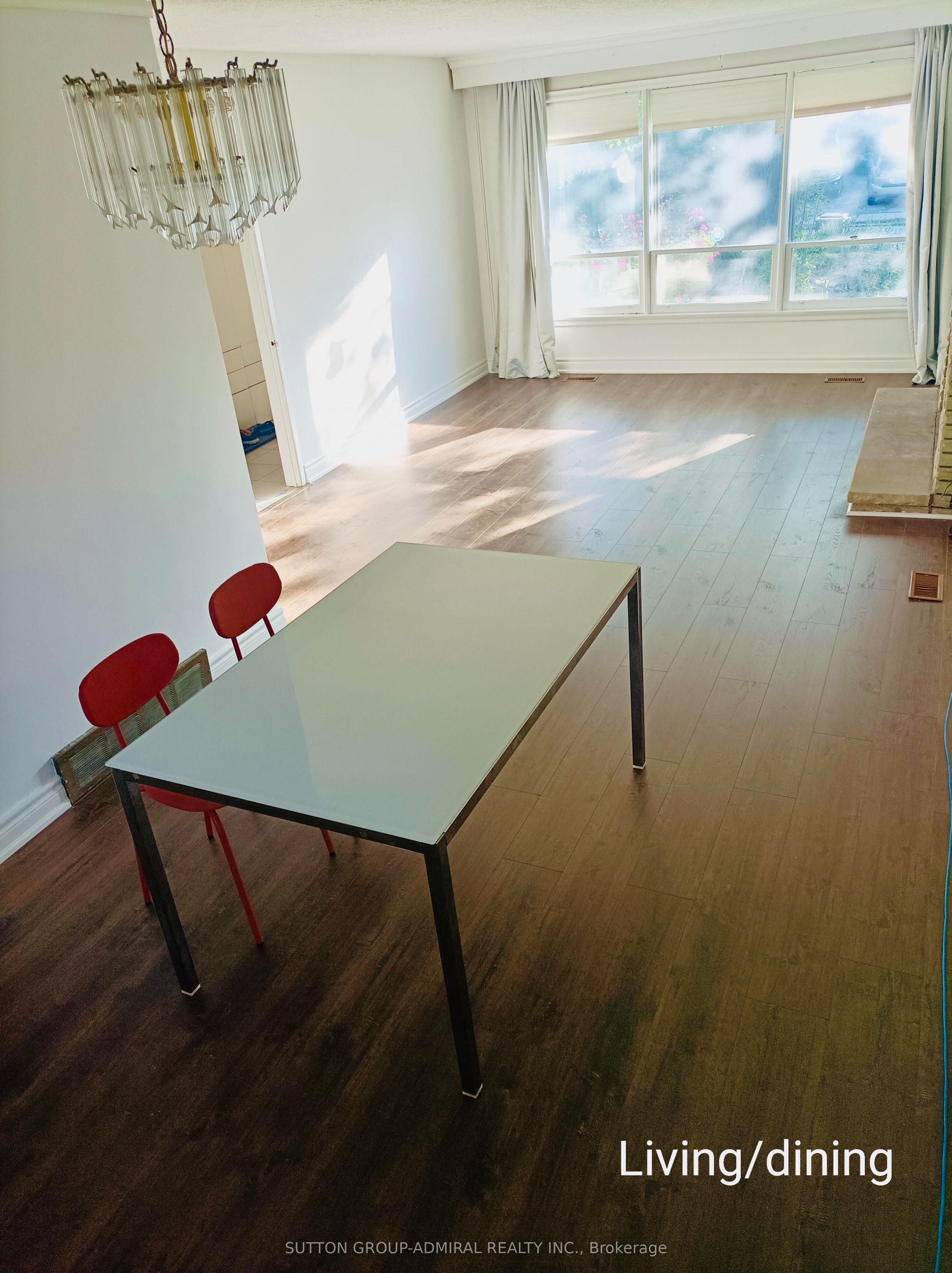 6 Highhill Drive Property Photo 4