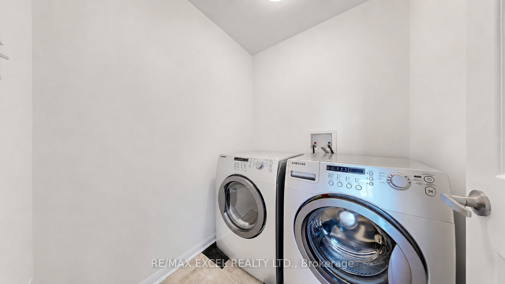 5 Ferguson Street Property Photo 39
