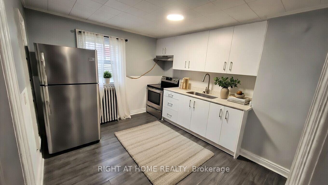 178 Adelaide Avenue E 1 Property Photo 3