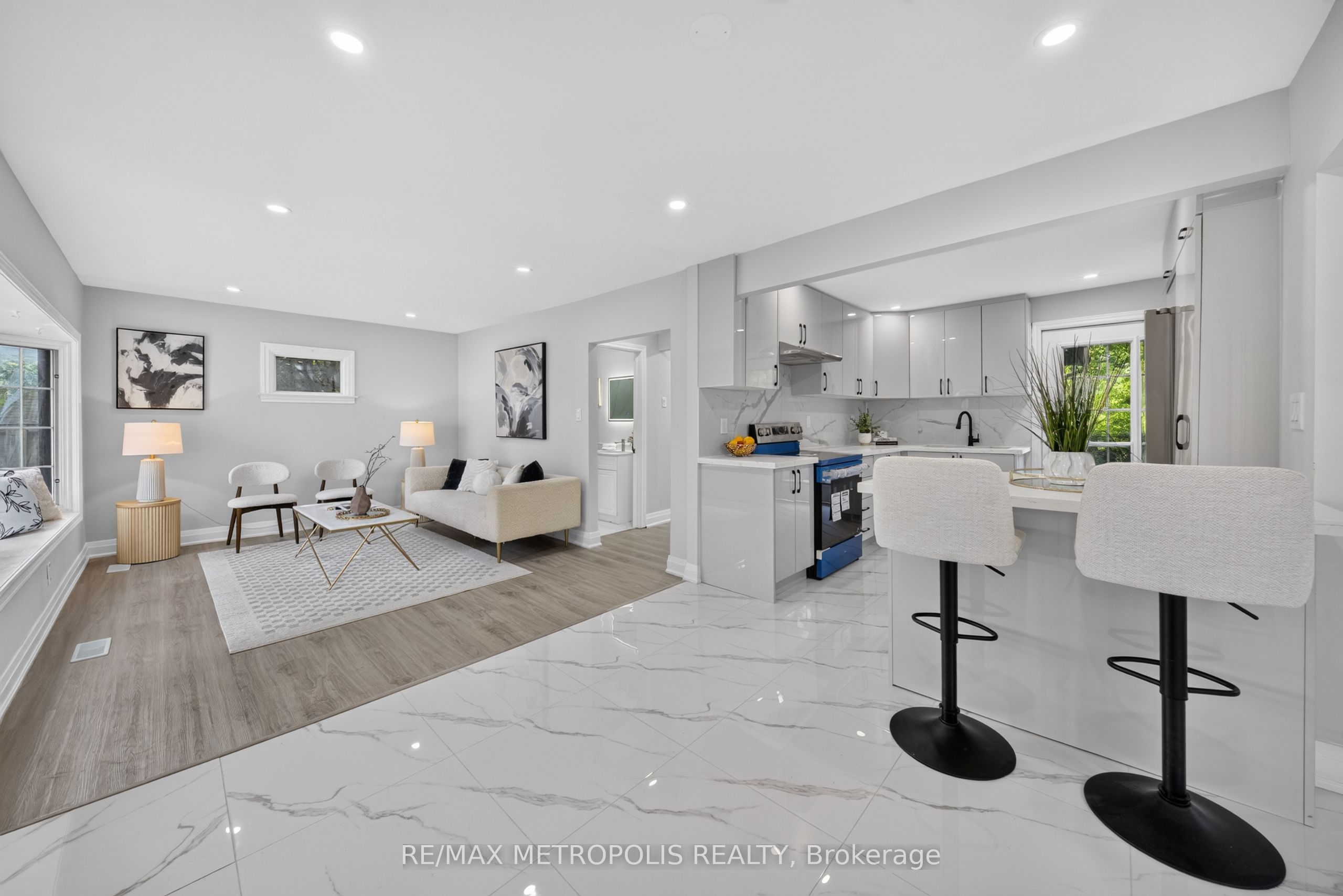 208 Palmerston Avenue