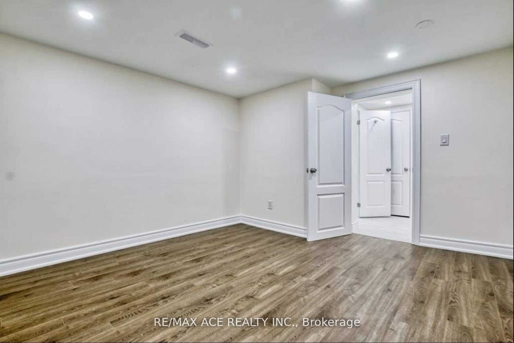 17 Brewton Road Bsmt Property Photo 2