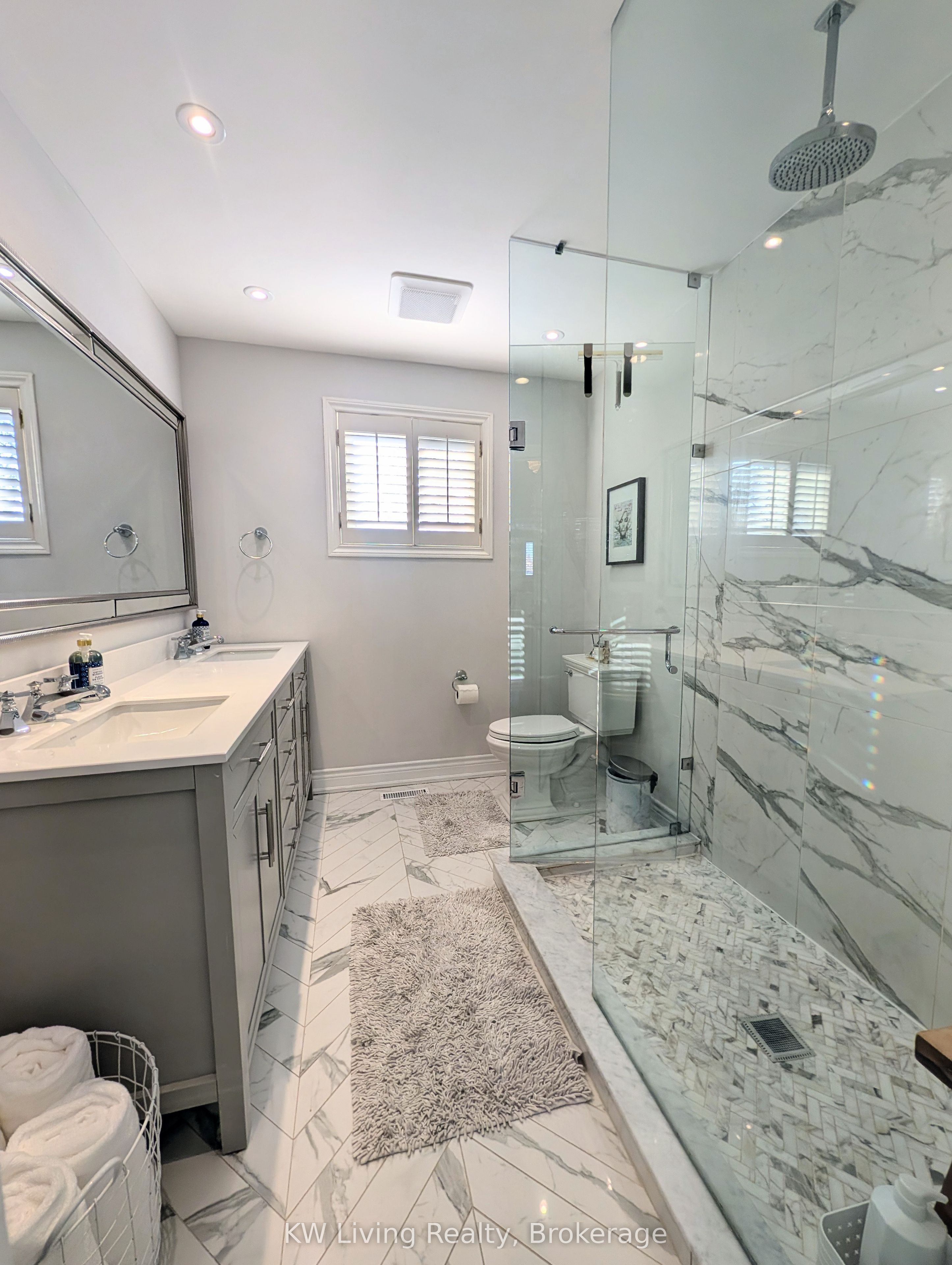 12 Munford Crescent Property Photo 19