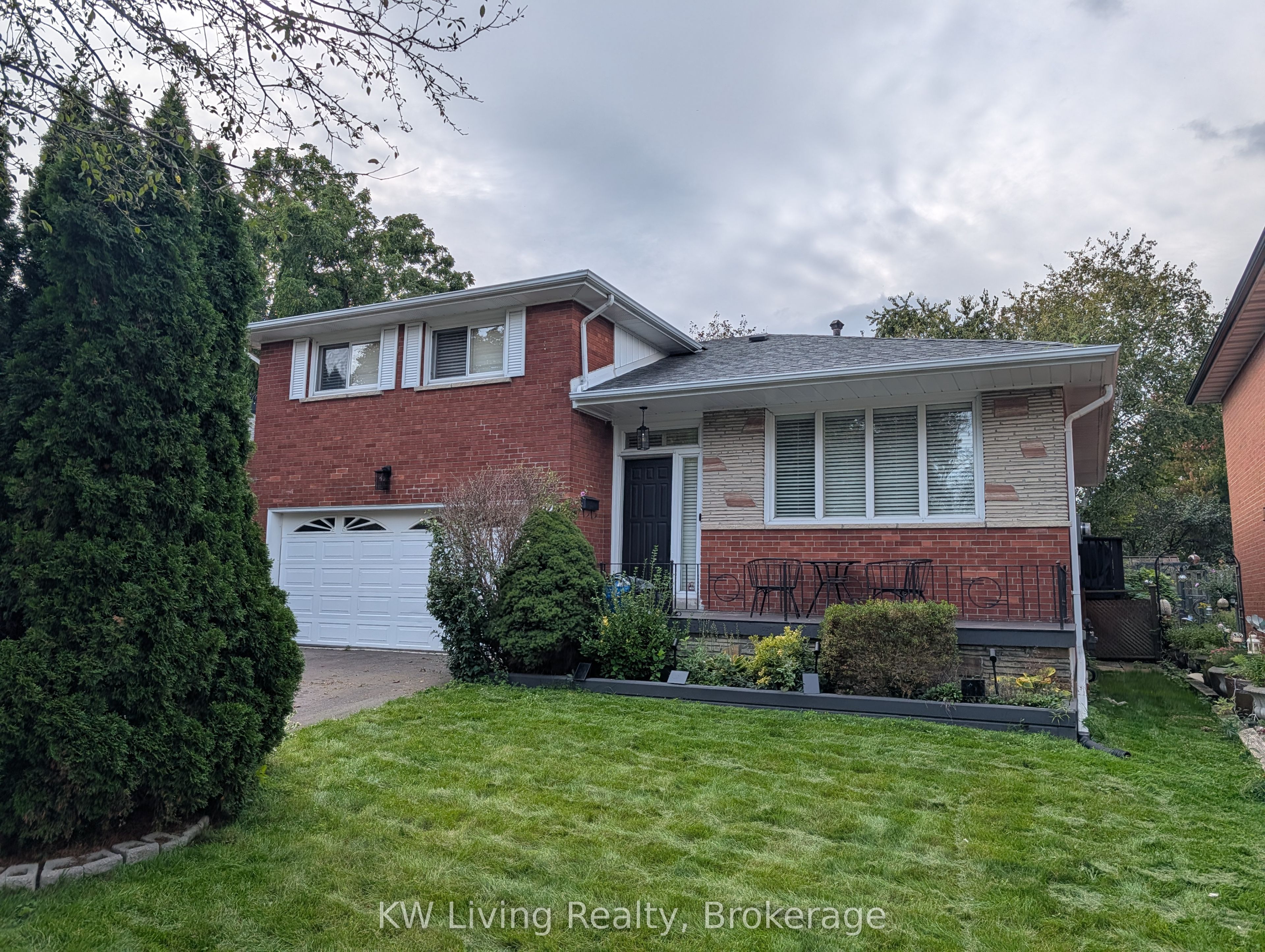 12 Munford Crescent Property Photo 24
