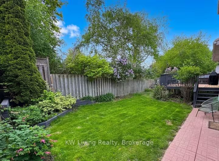 12 Munford Crescent Property Photo 26