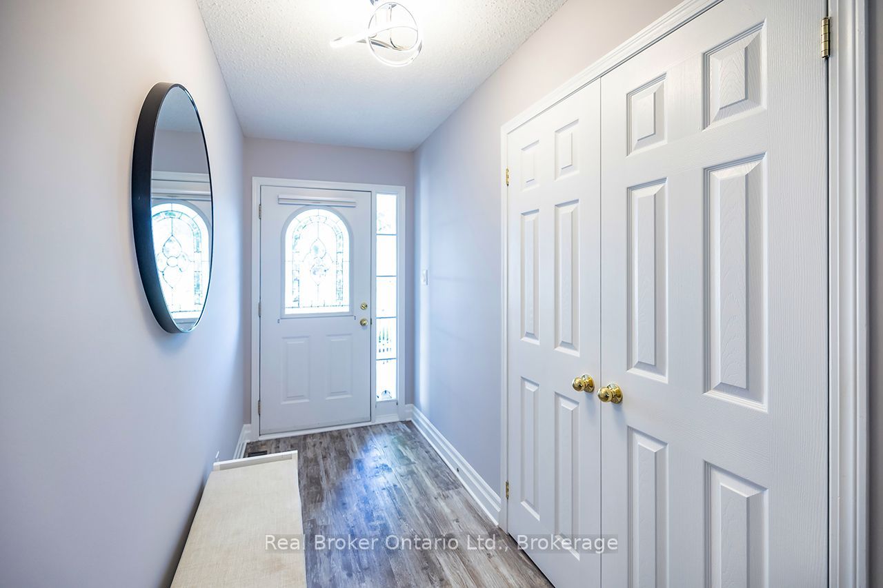 4 Birch Tree Lane Property Photo 4