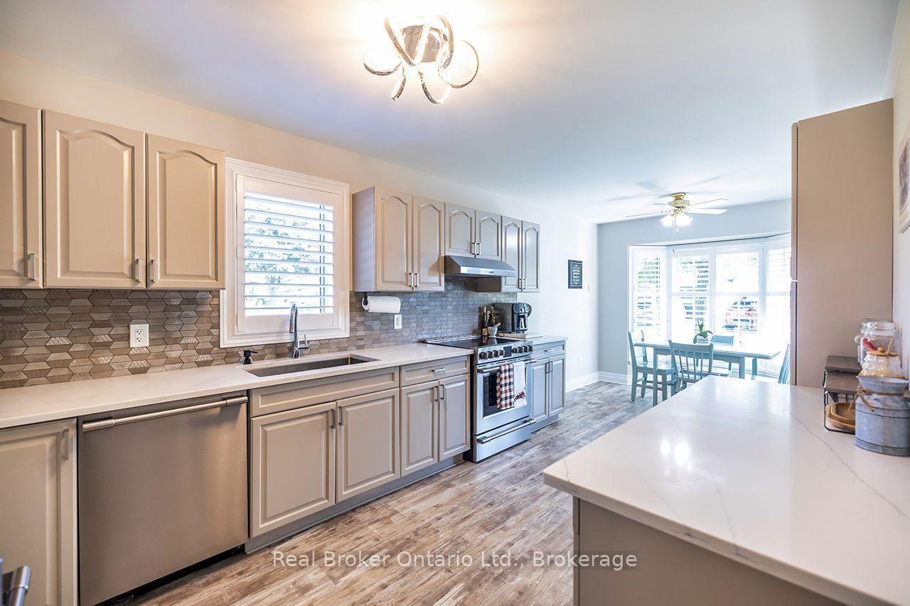 4 Birch Tree Lane Property Photo 9