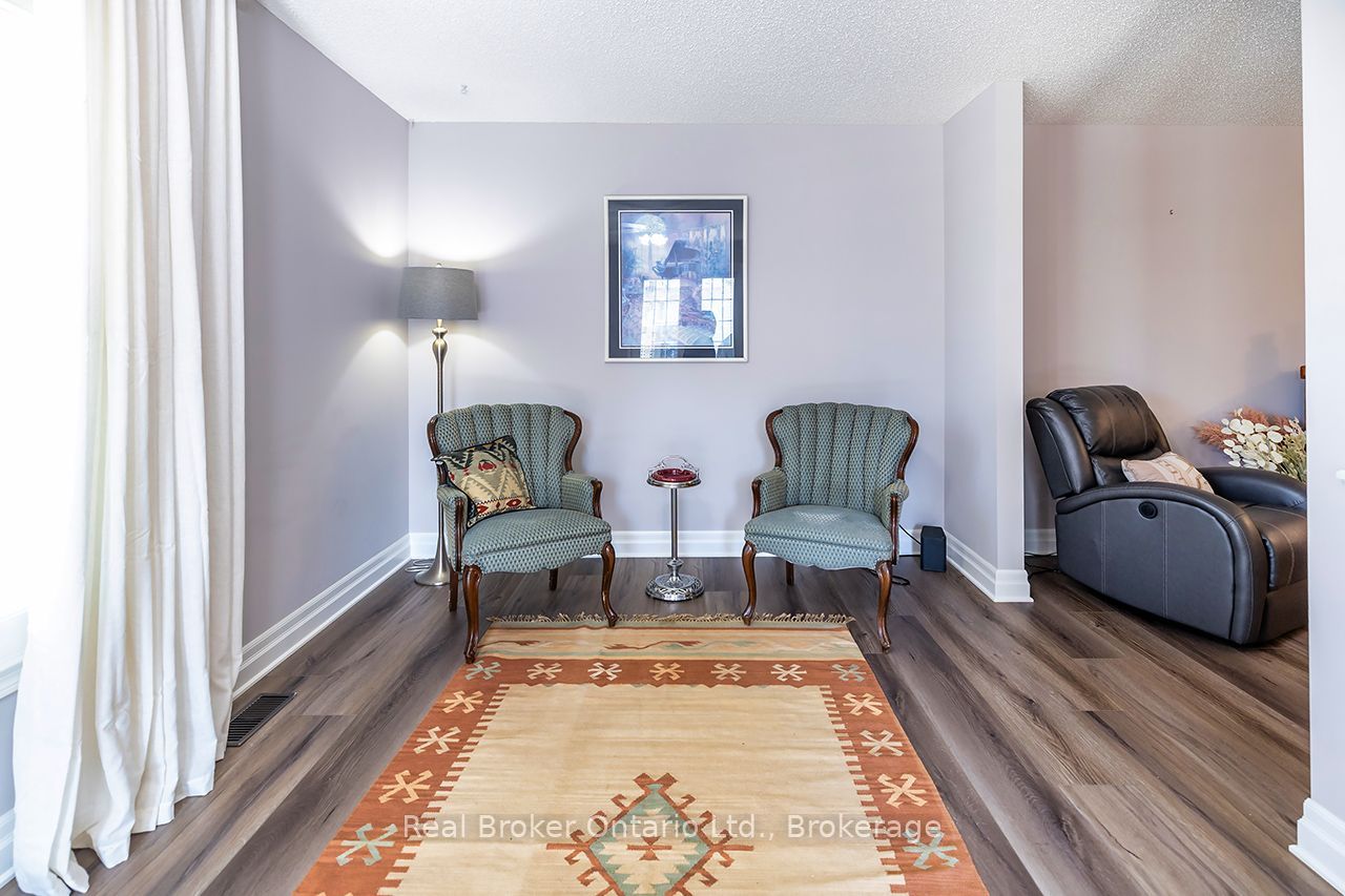 4 Birch Tree Lane Property Photo 21