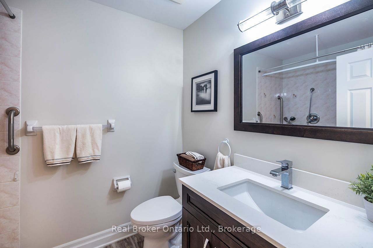 4 Birch Tree Lane Property Photo 22