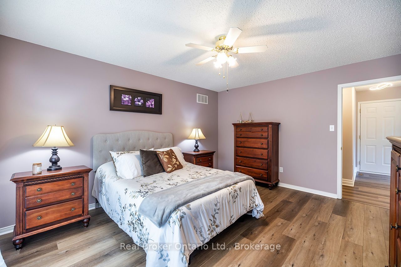 4 Birch Tree Lane Property Photo 25