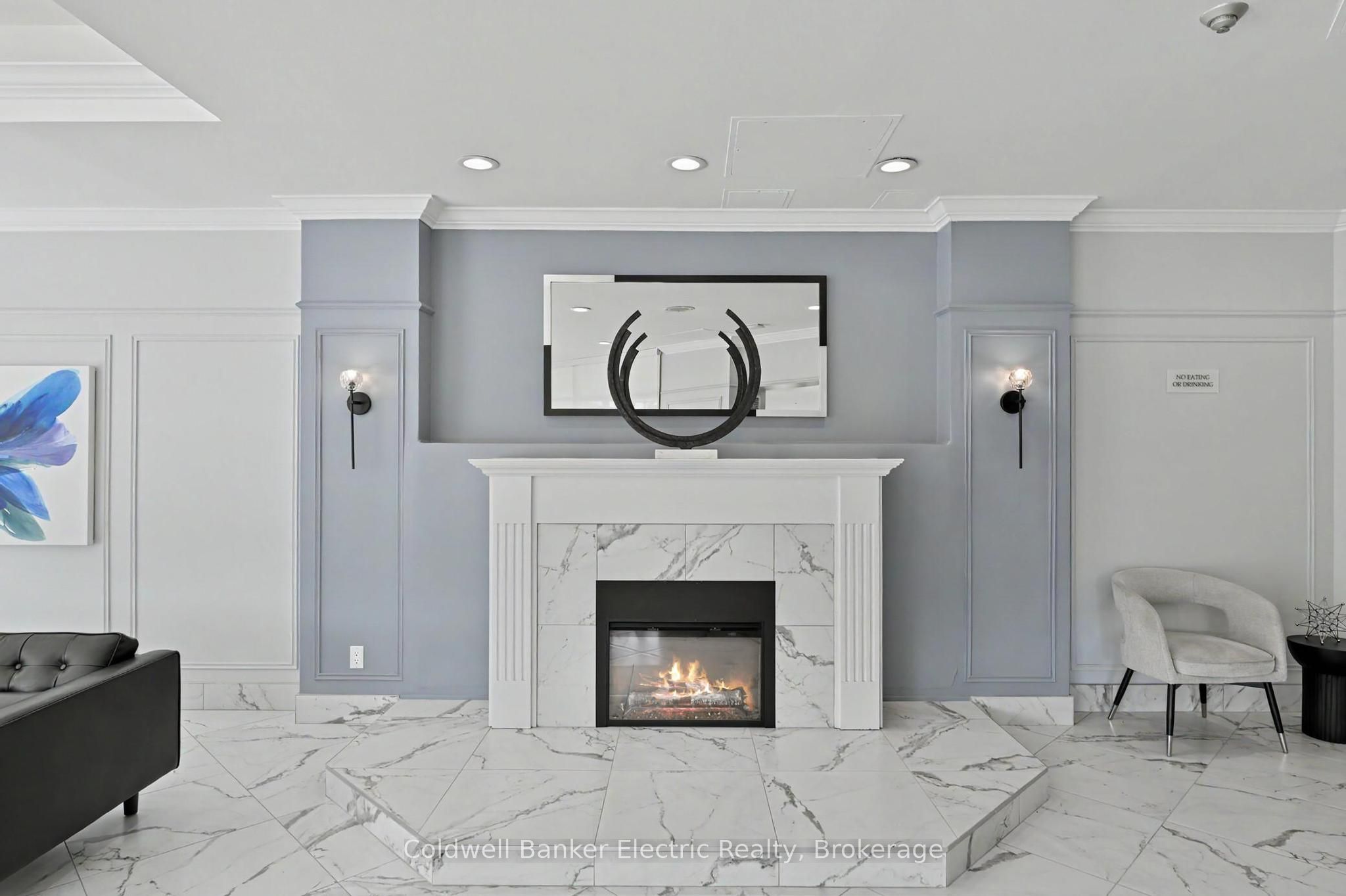 712 Rossland Road E 1011 Property Photo 11
