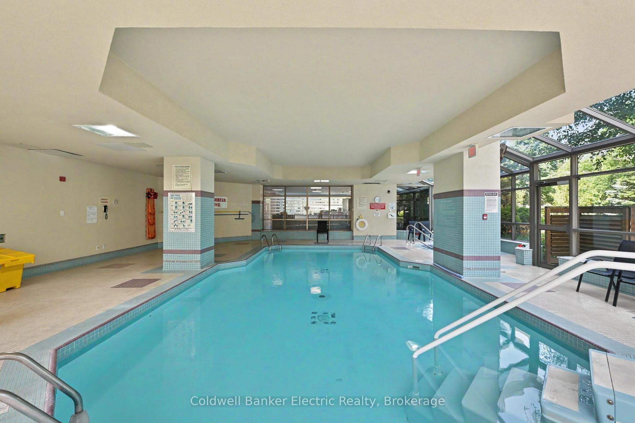 712 Rossland Road E 1011 Property Photo 20