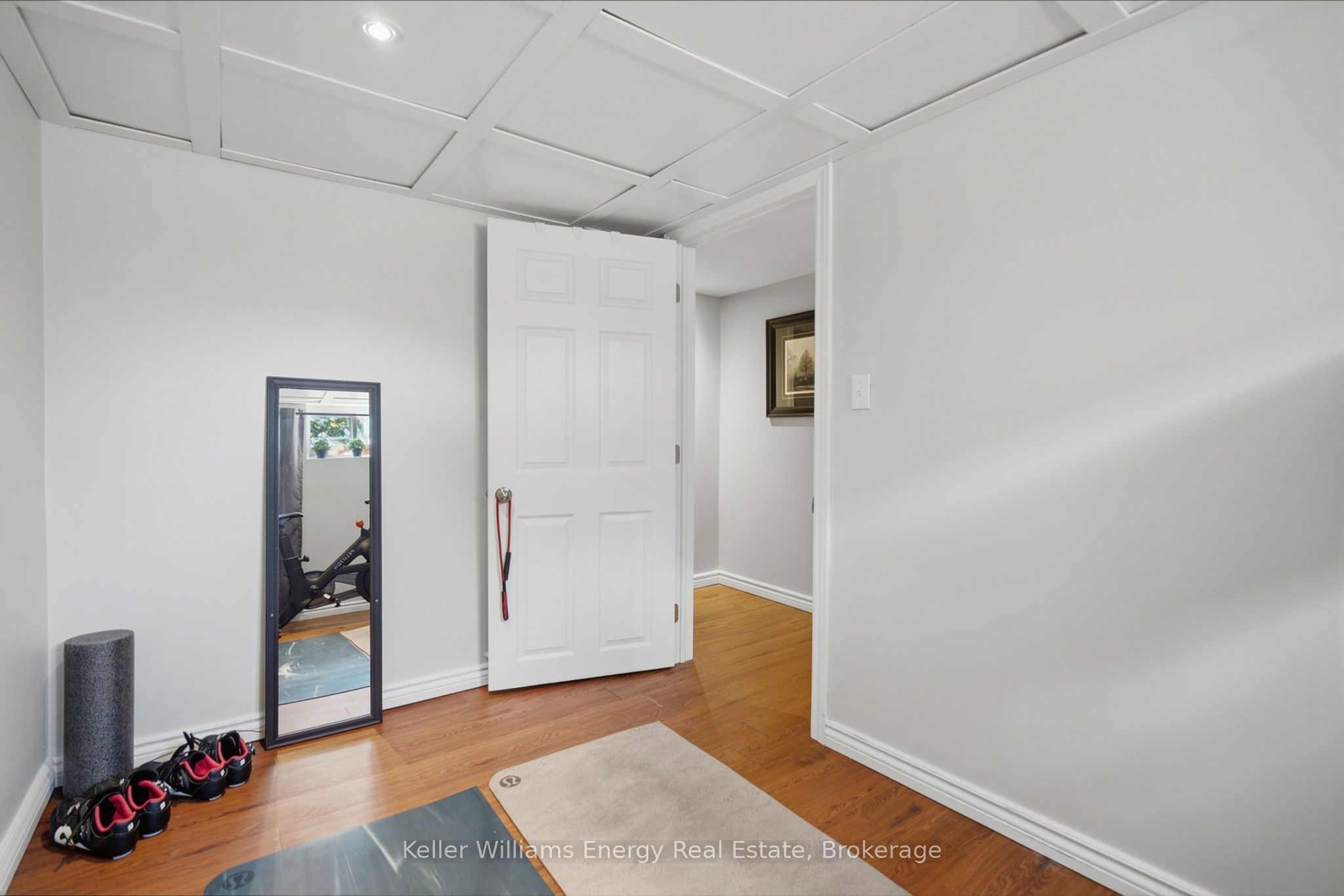 107 Sutherland Avenue Property Photo 30