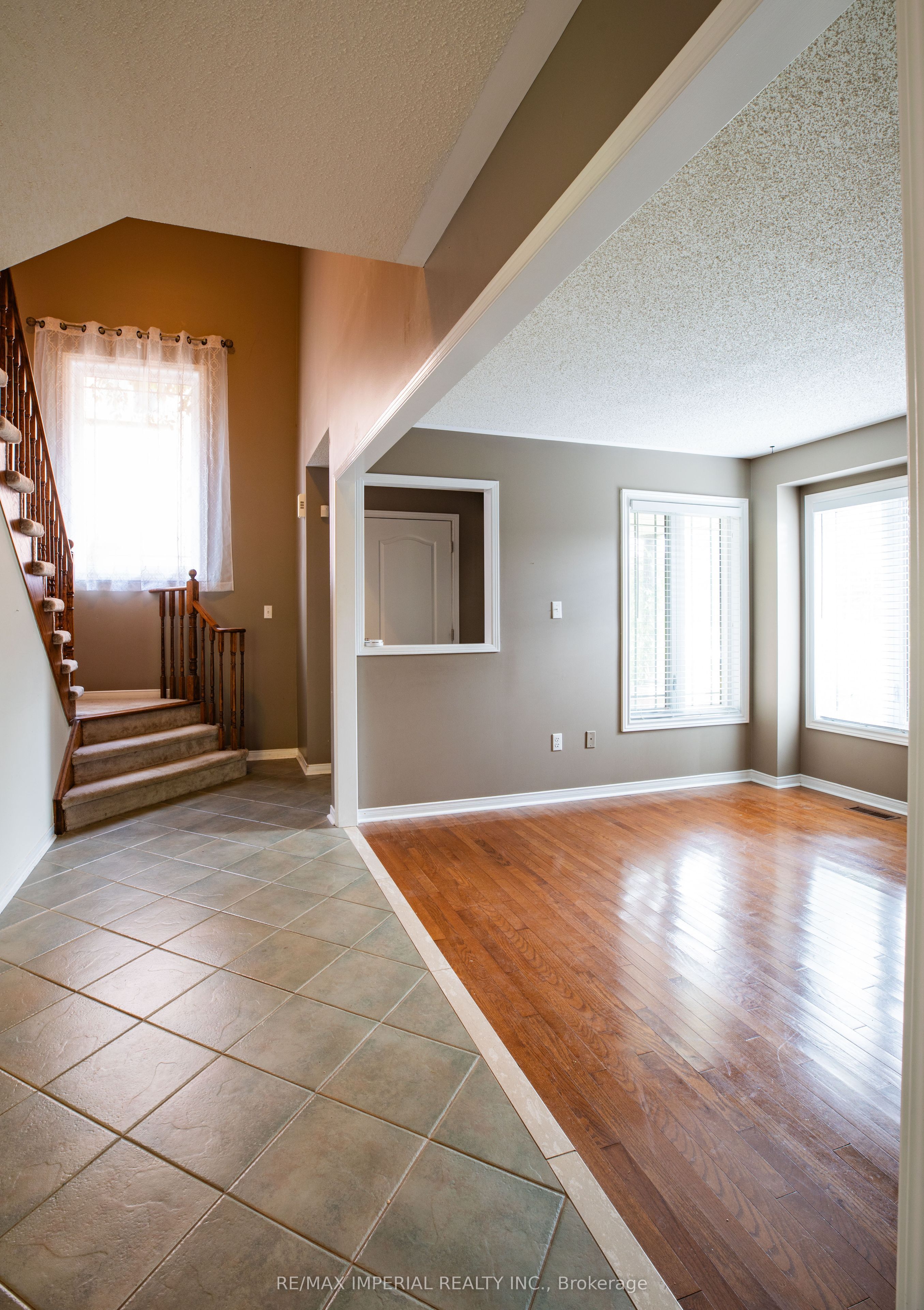 18 Windbreak Crescent Property Photo 4
