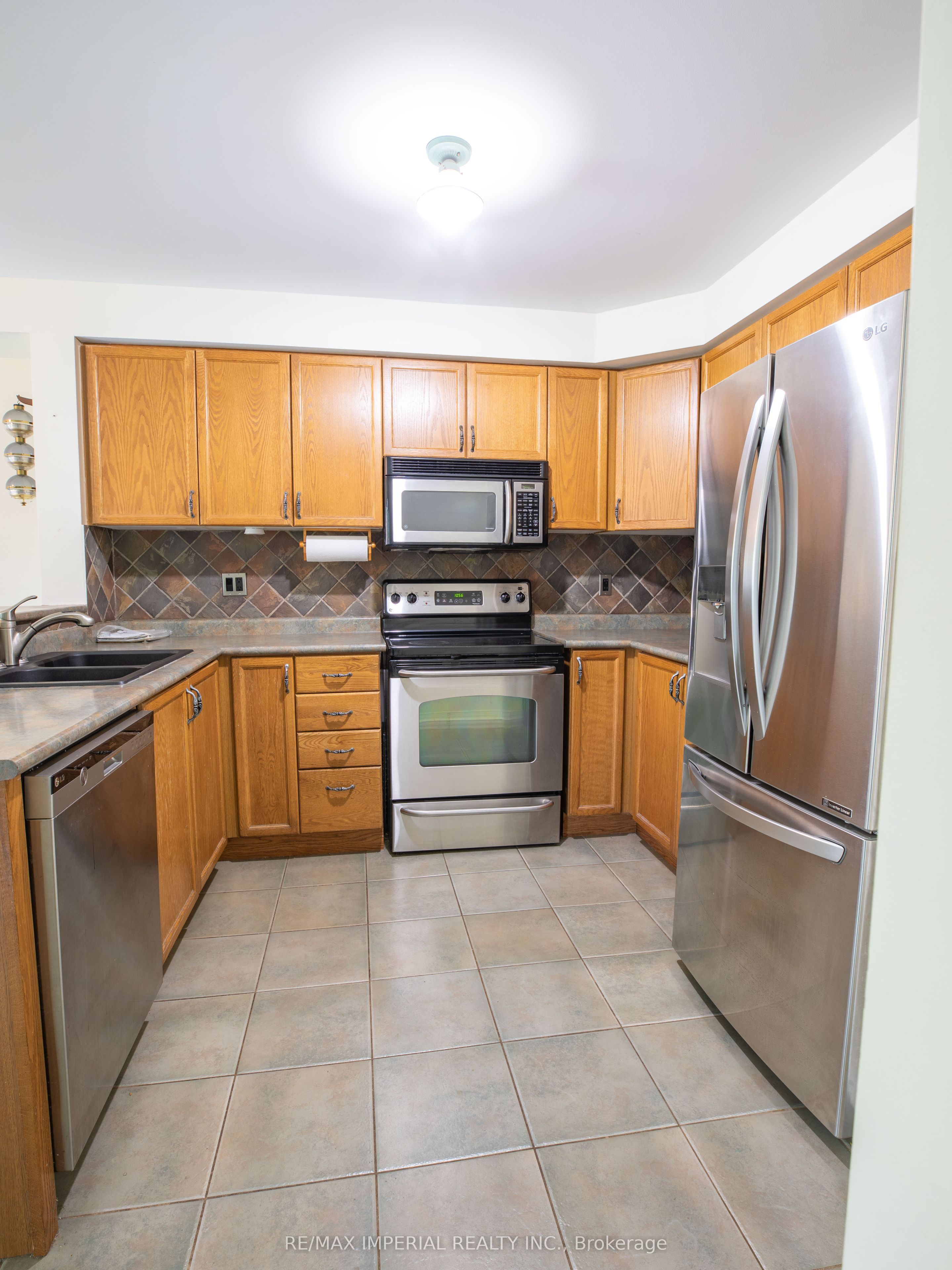 18 Windbreak Crescent Property Photo 10