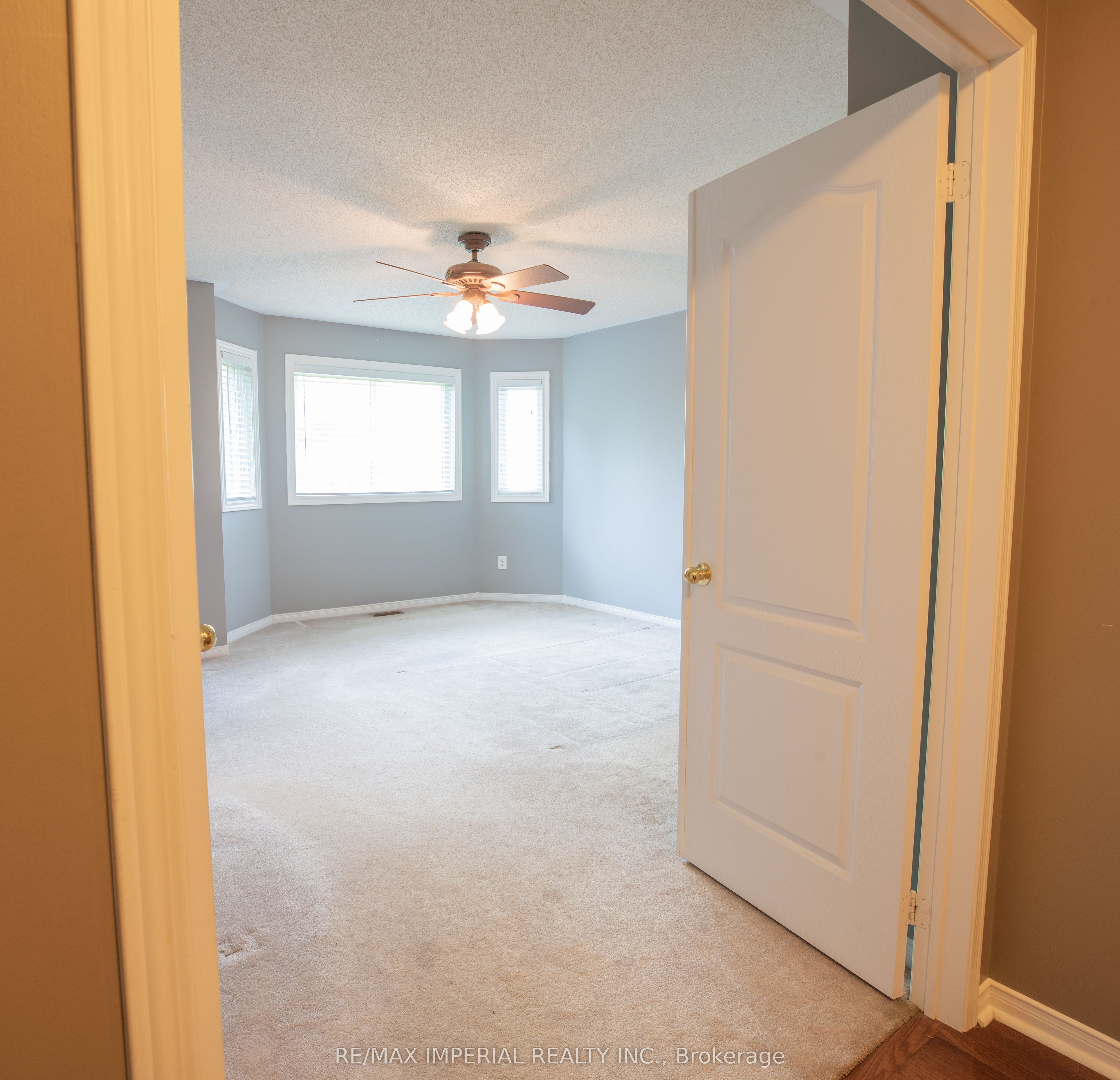 18 Windbreak Crescent Property Photo 16
