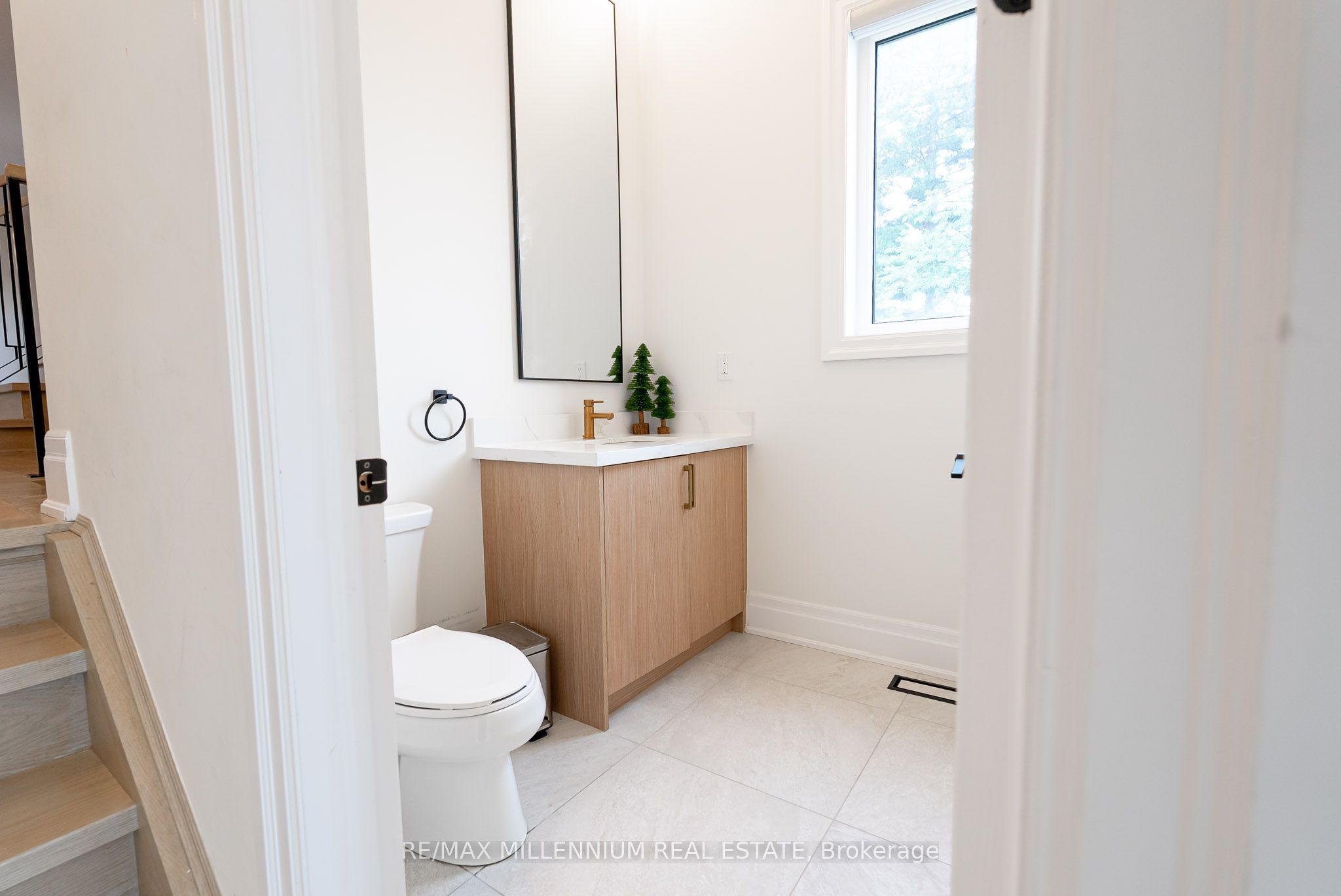4291 Country Lane Property Photo 7