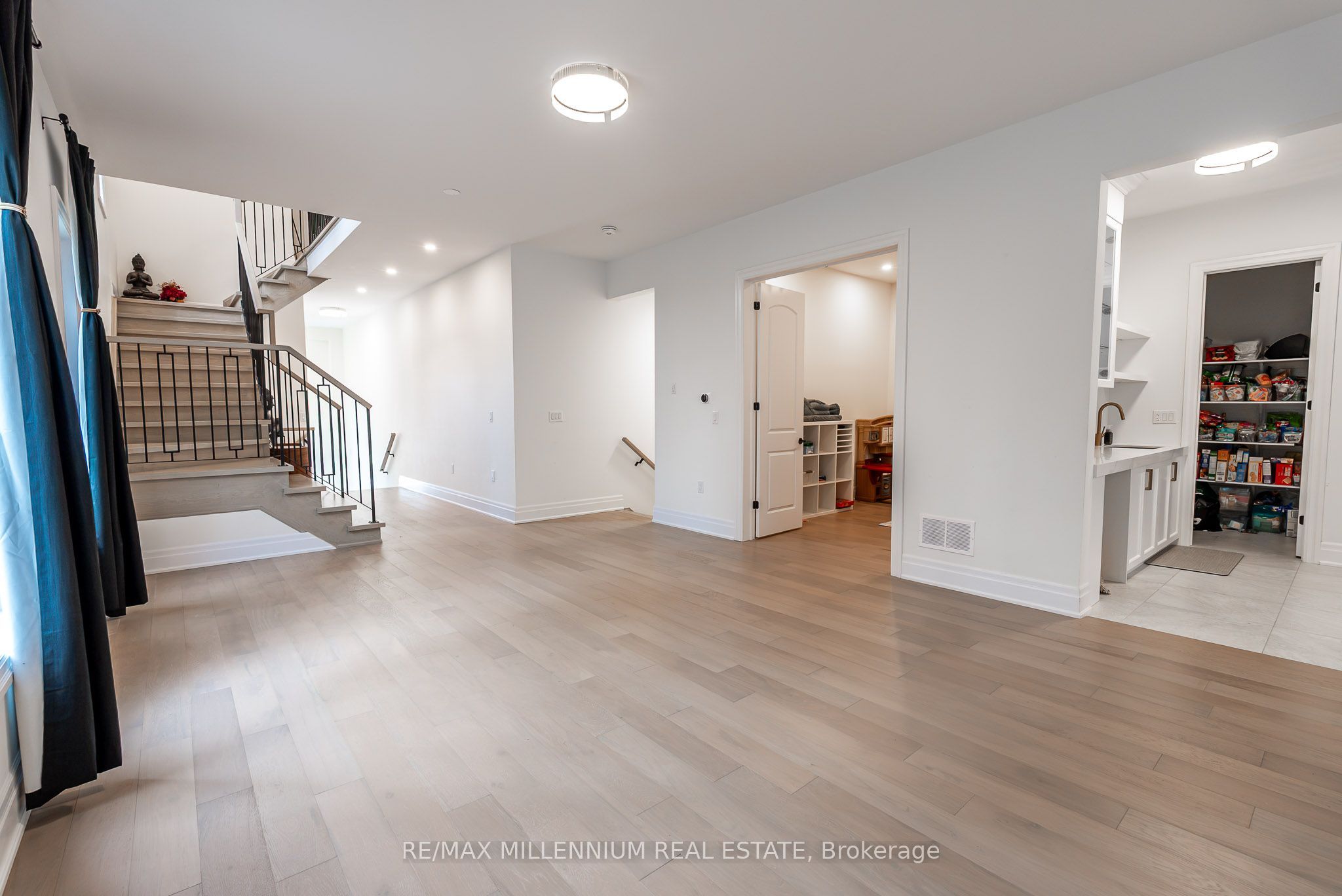 4291 Country Lane Property Photo 13