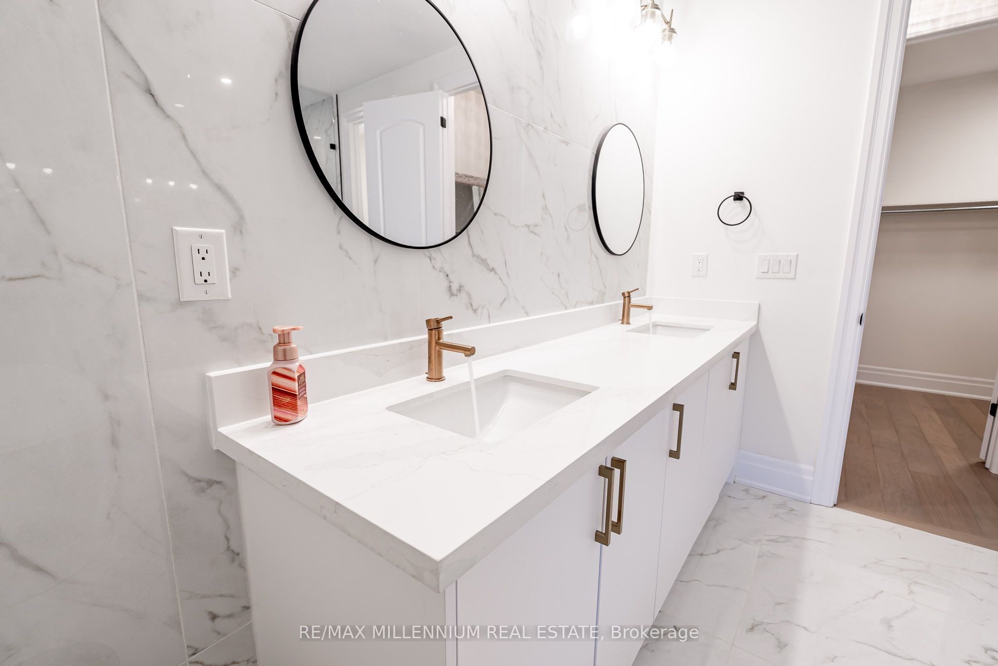 4291 Country Lane Property Photo 44