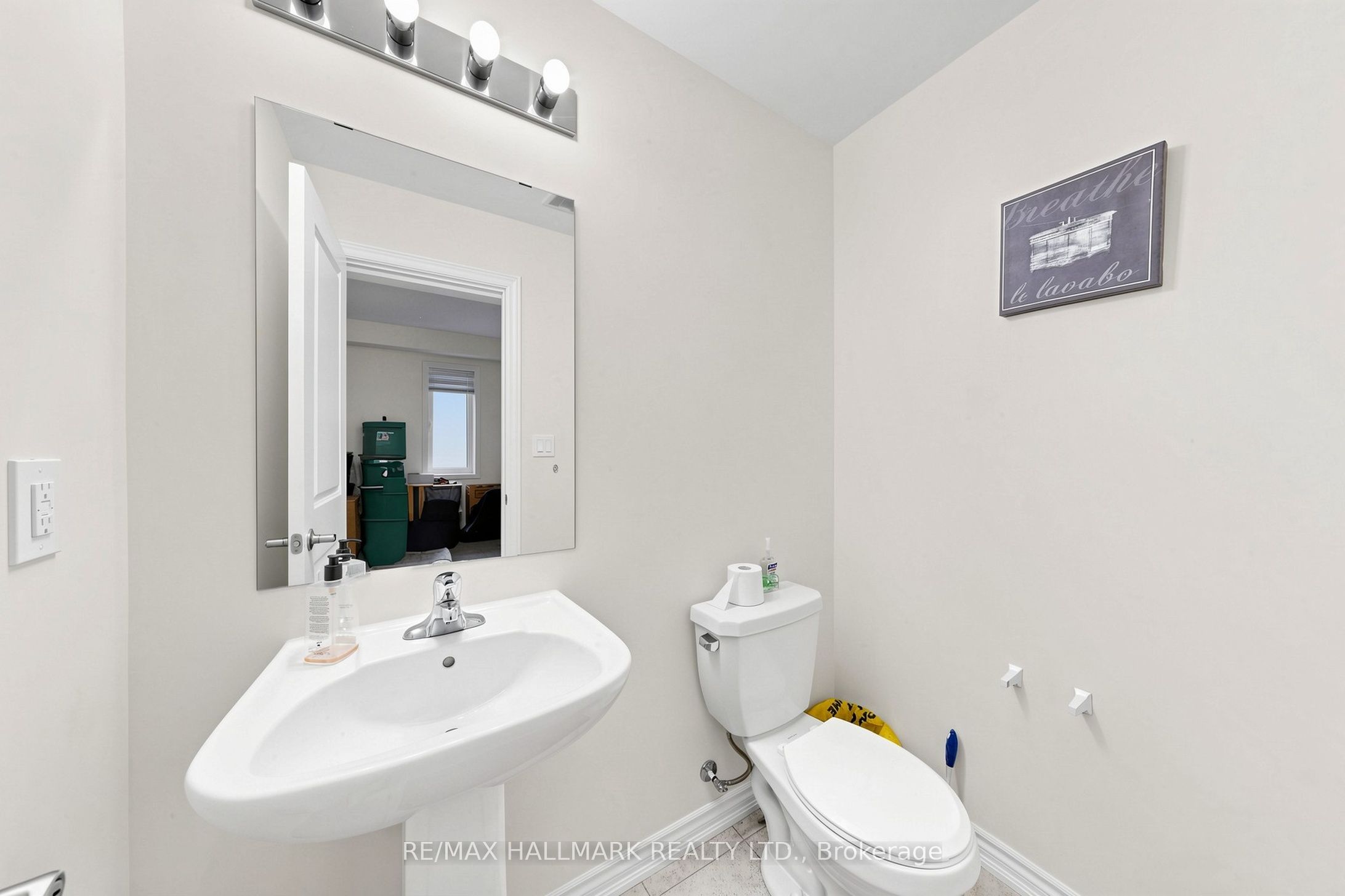 6 Peter Hogg Court Property Photo 22