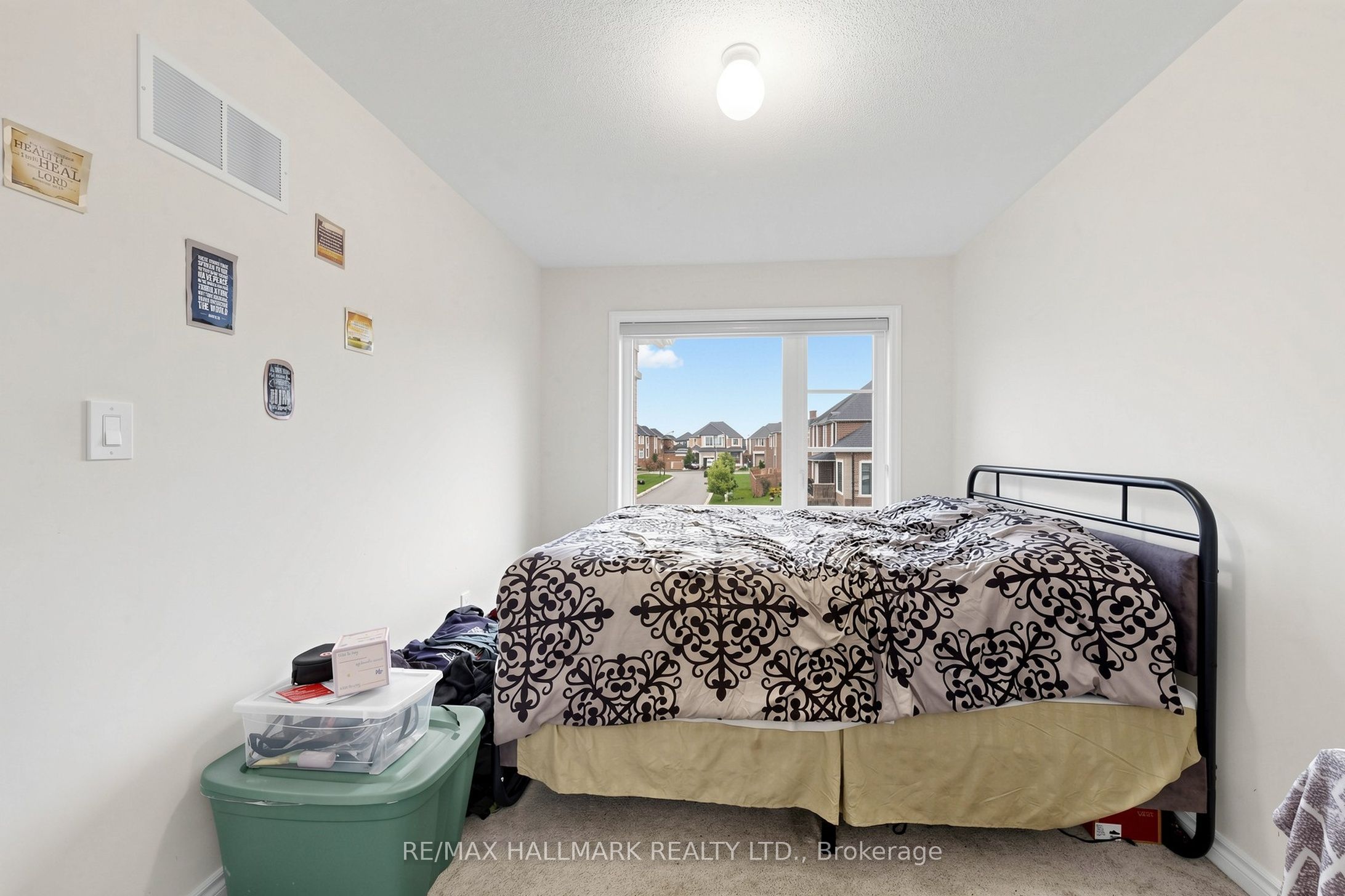 6 Peter Hogg Court Property Photo 32