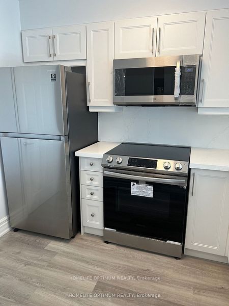 3231 Eglinton Avenue E 701b Property Photo 3