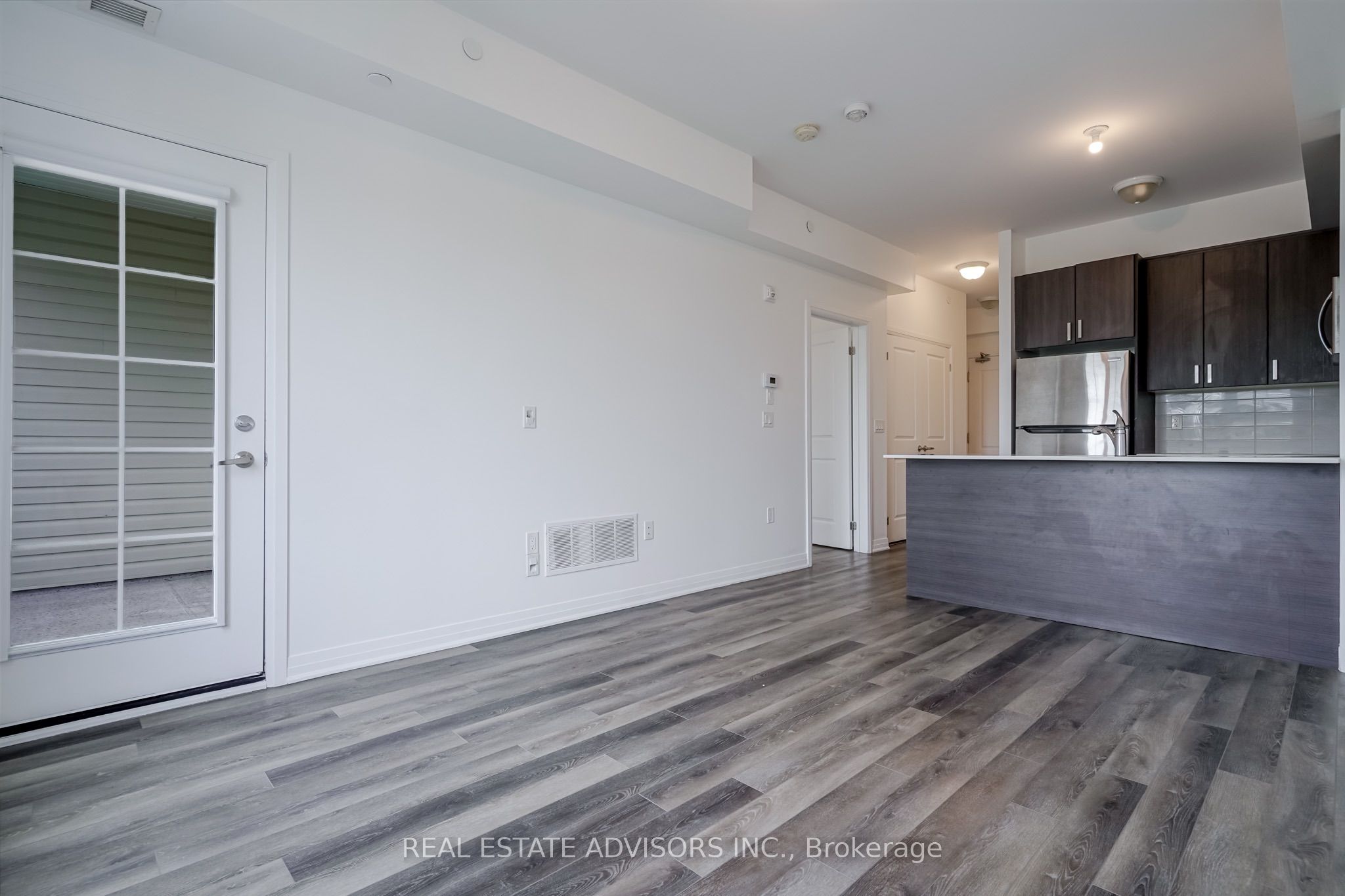 65 Shipway Avenue 203 Property Photo 11