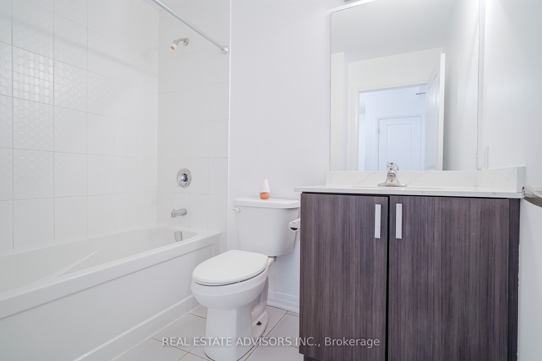 65 Shipway Avenue 203 Property Photo 16