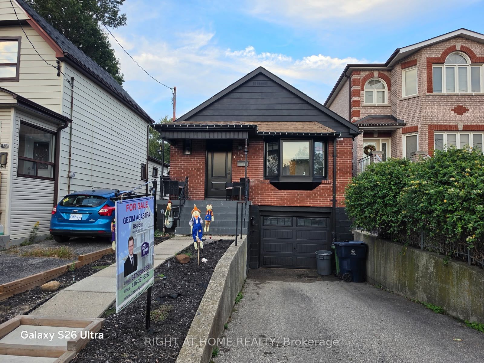 15 August Avenue Property Photo 1