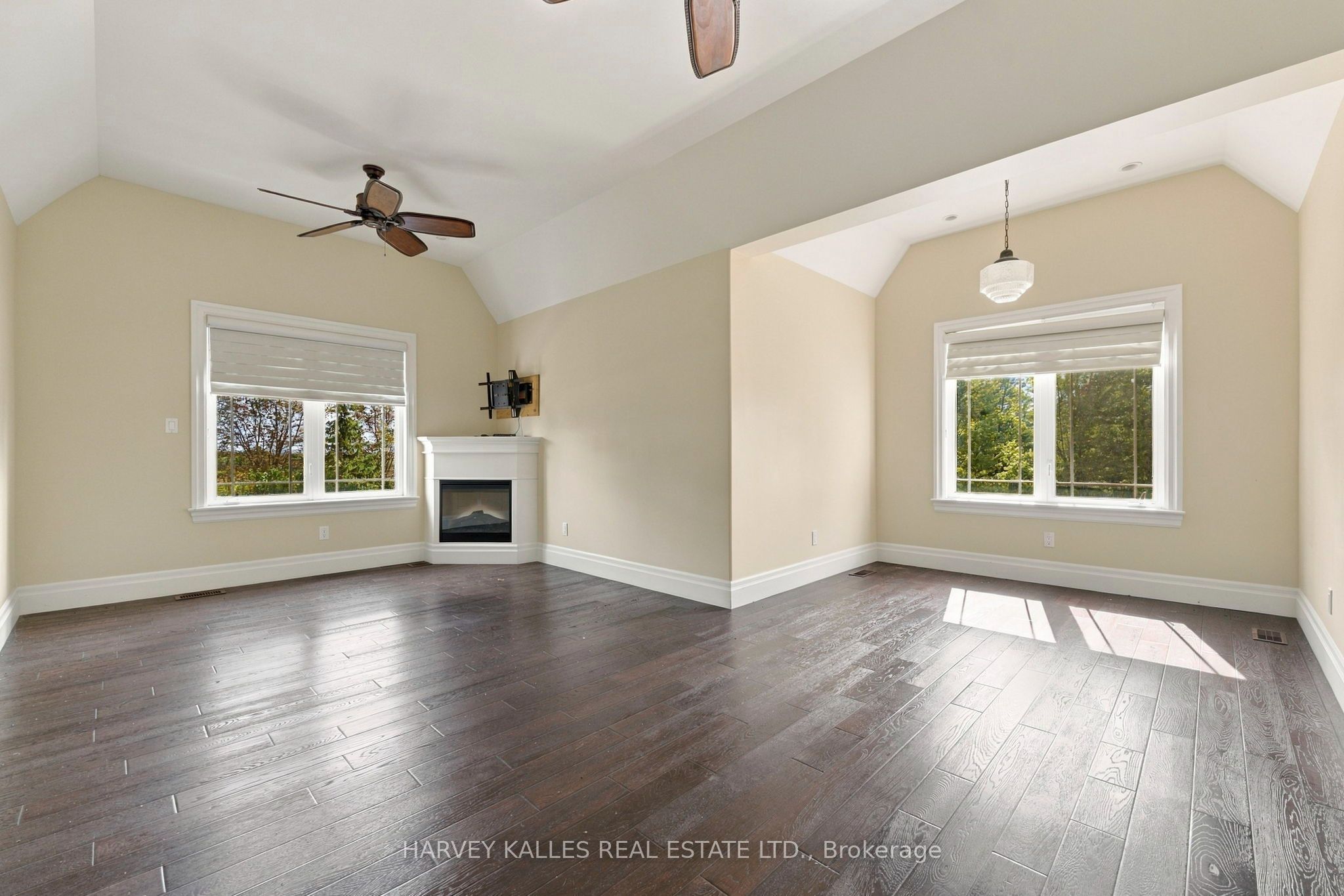 7472 Ashburn Road Property Photo 36