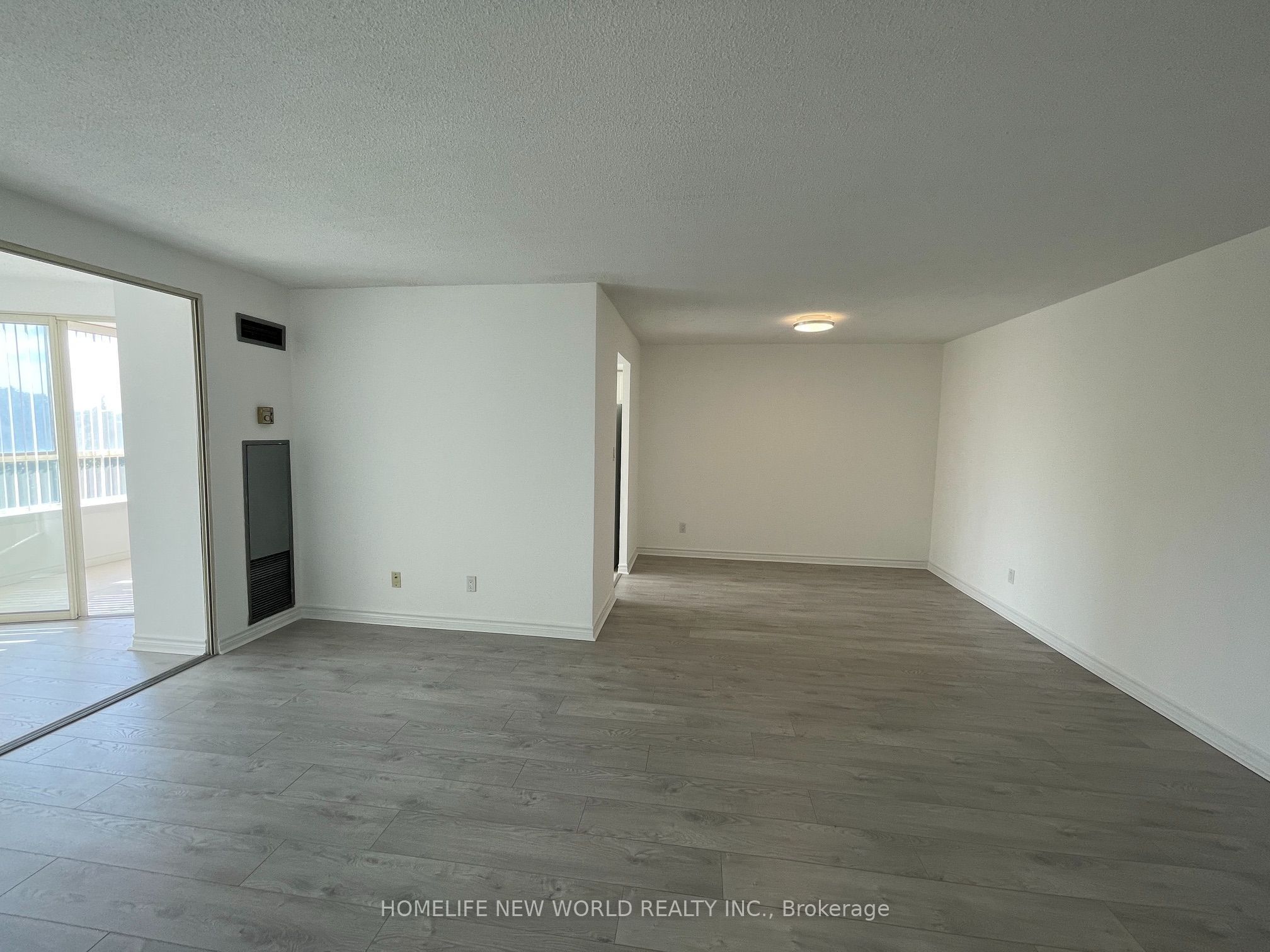 30 Thunder Grove 413 Property Photo 12