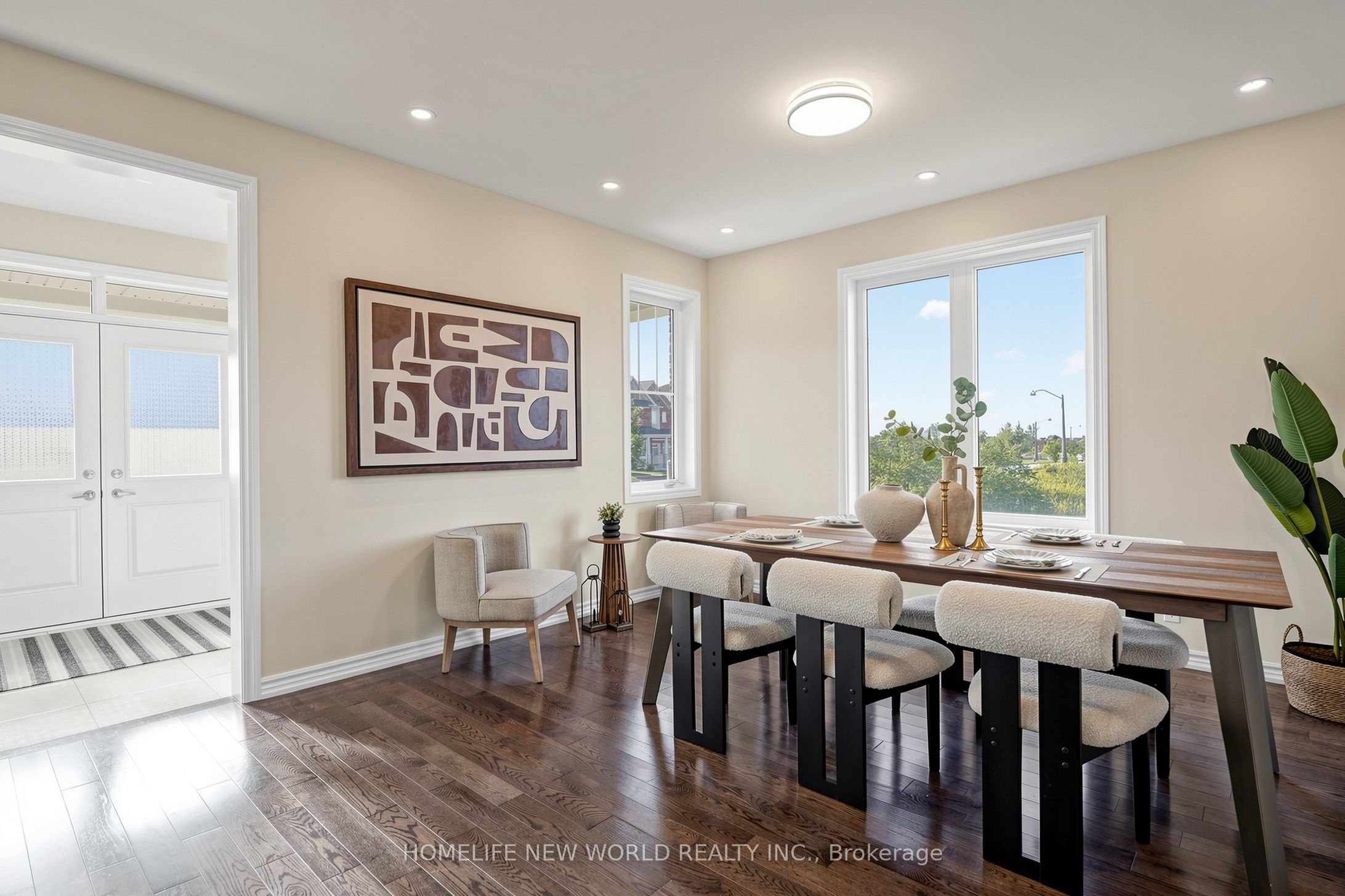 2458 Bridle Road Property Photo 13