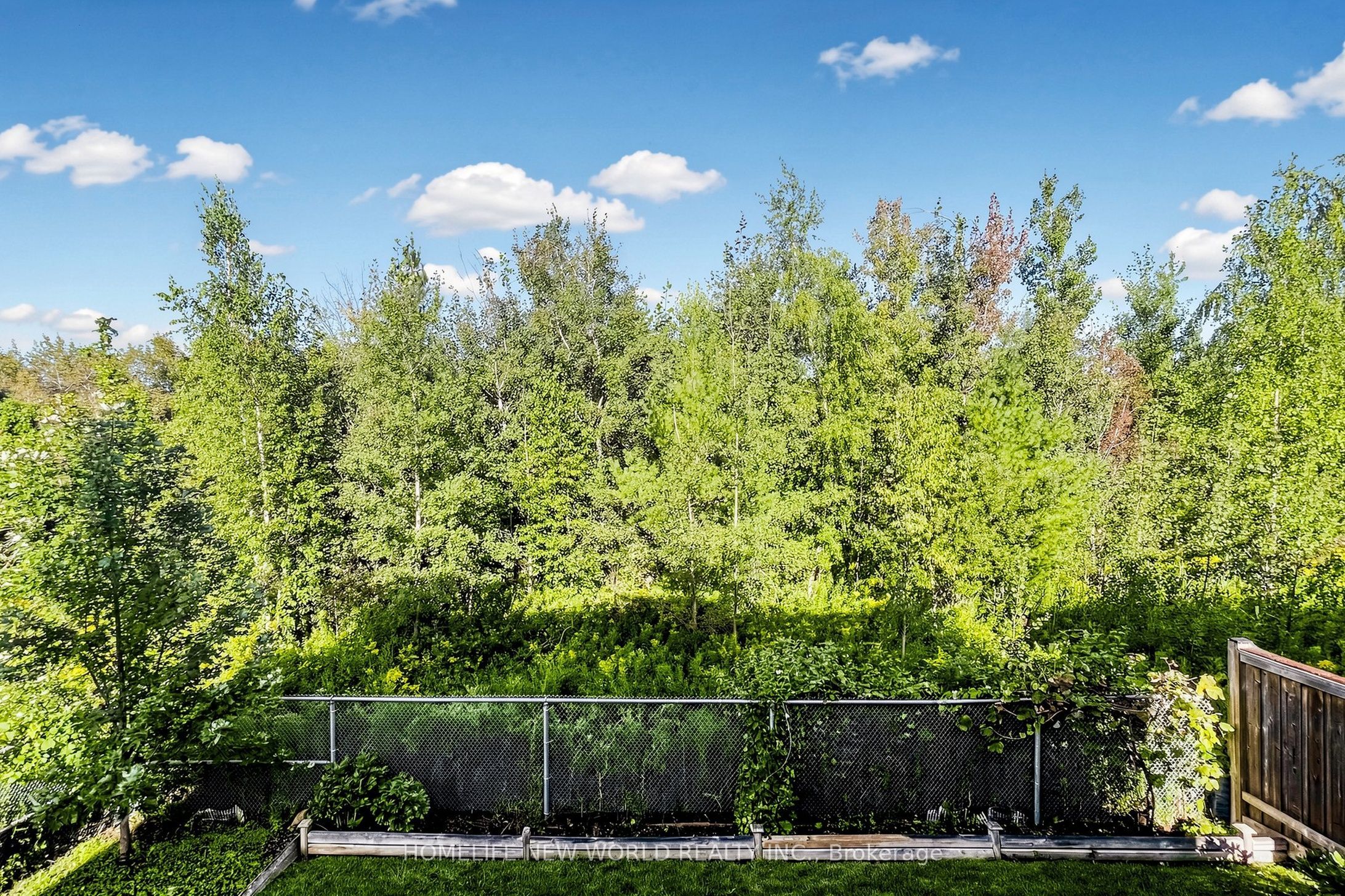 2458 Bridle Road Property Photo 43