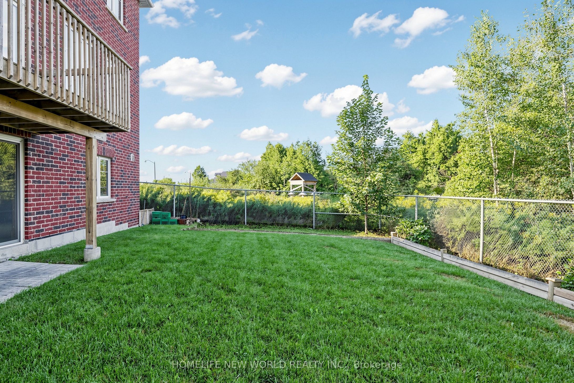2458 Bridle Road Property Photo 45