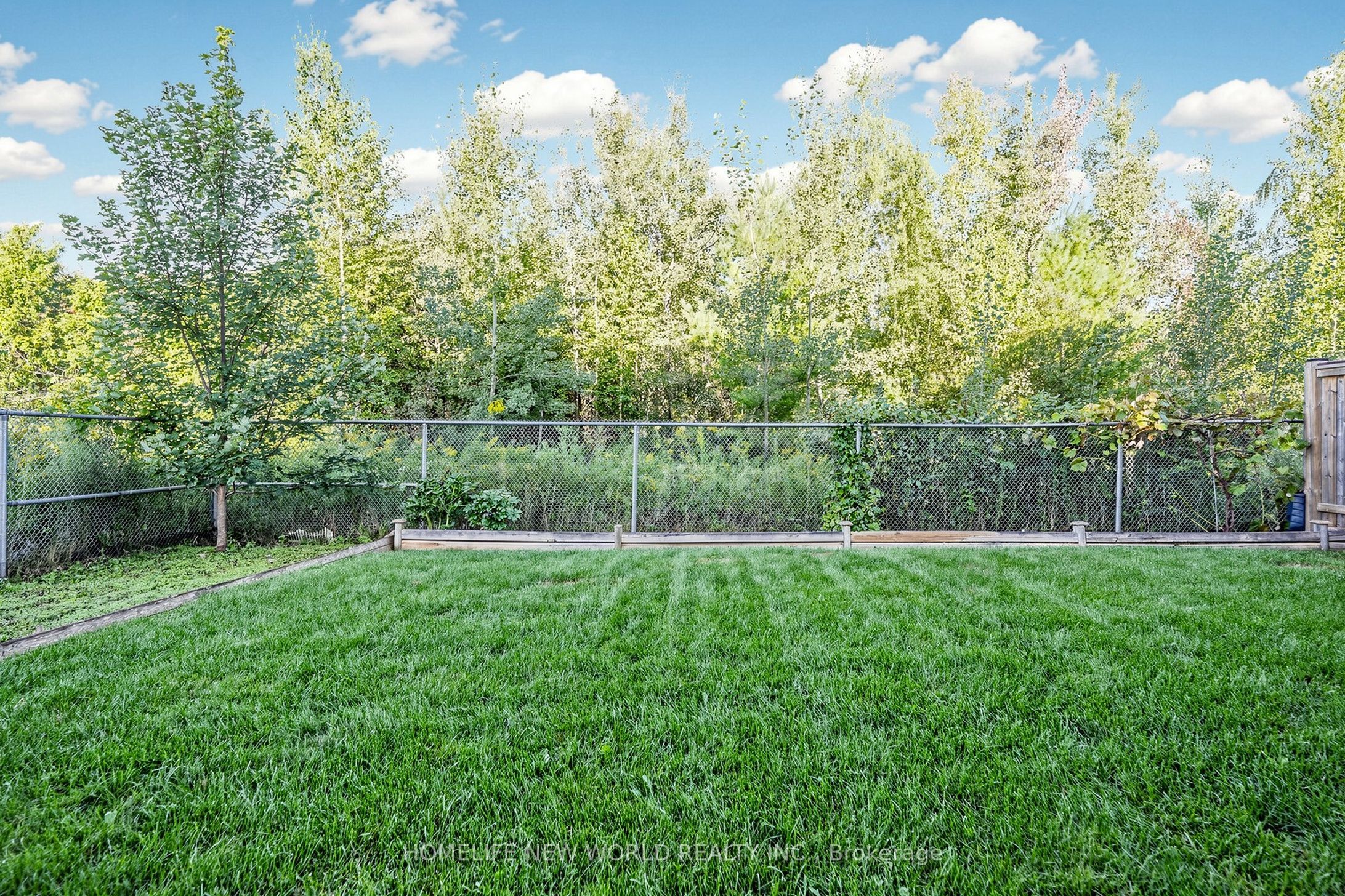 2458 Bridle Road Property Photo 47