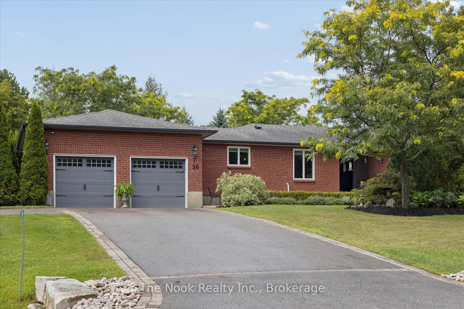 30 Potters Lane Property Photo 2