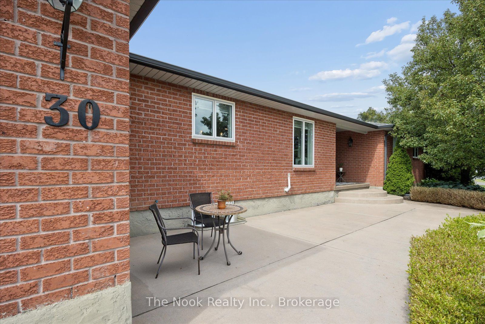 30 Potters Lane Property Photo 3