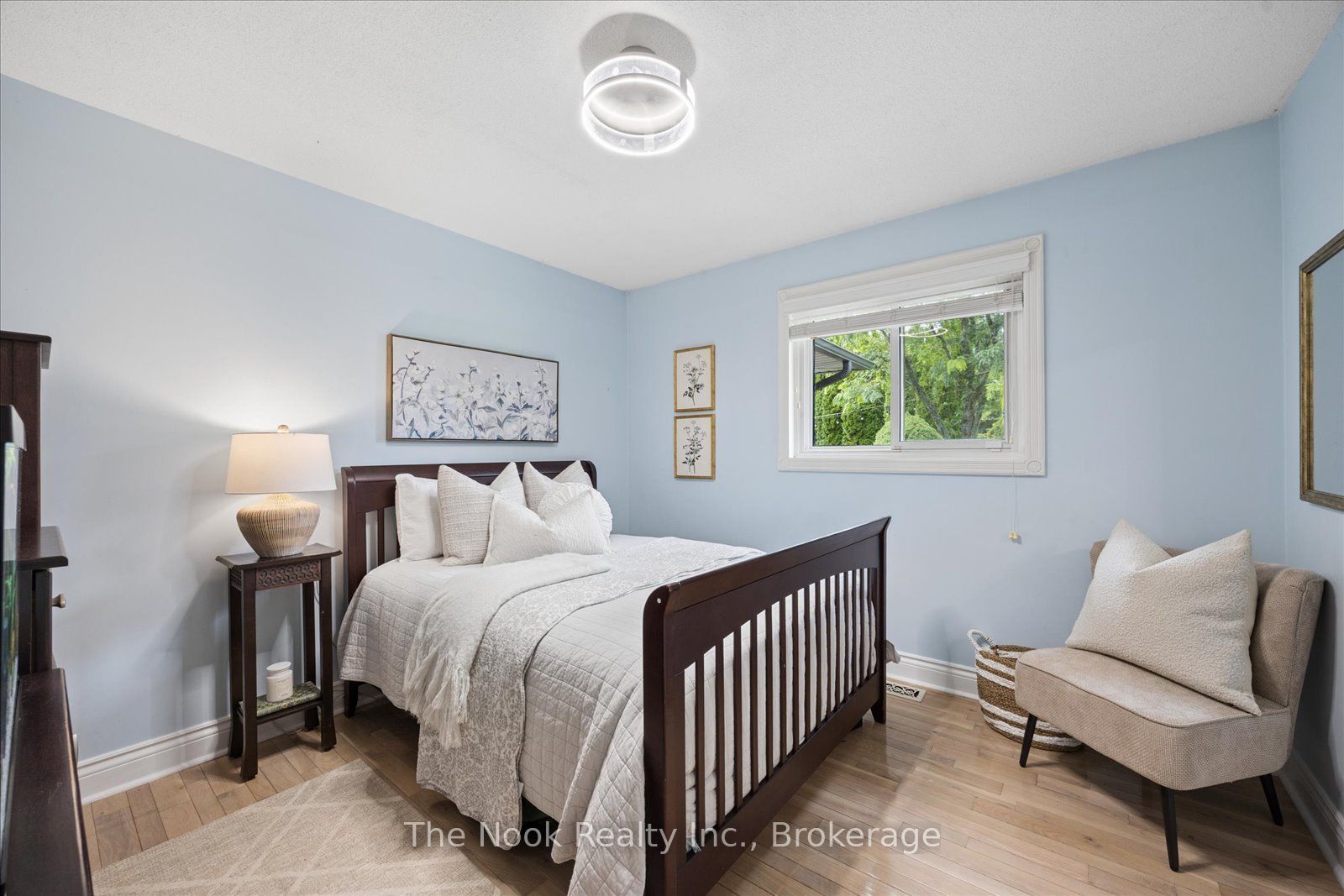 30 Potters Lane Property Photo 15