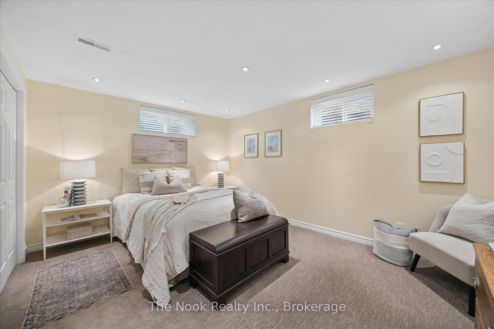30 Potters Lane Property Photo 26