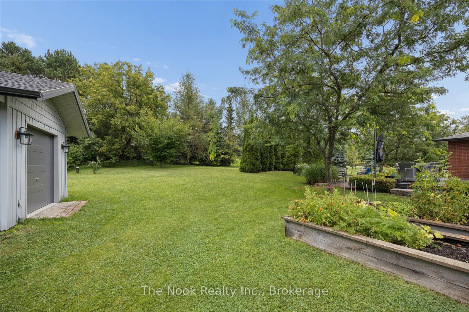 30 Potters Lane Property Photo 34