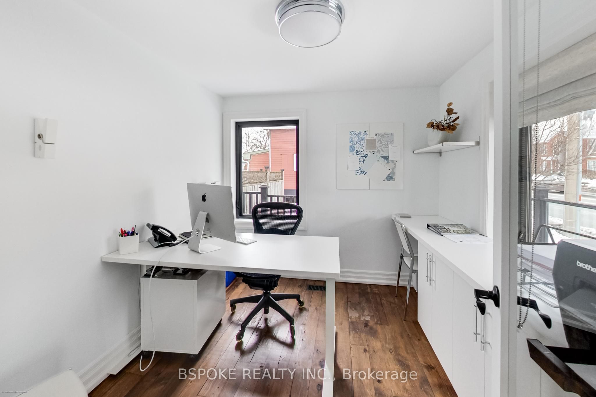 578 Kingston Road W Property Photo 18