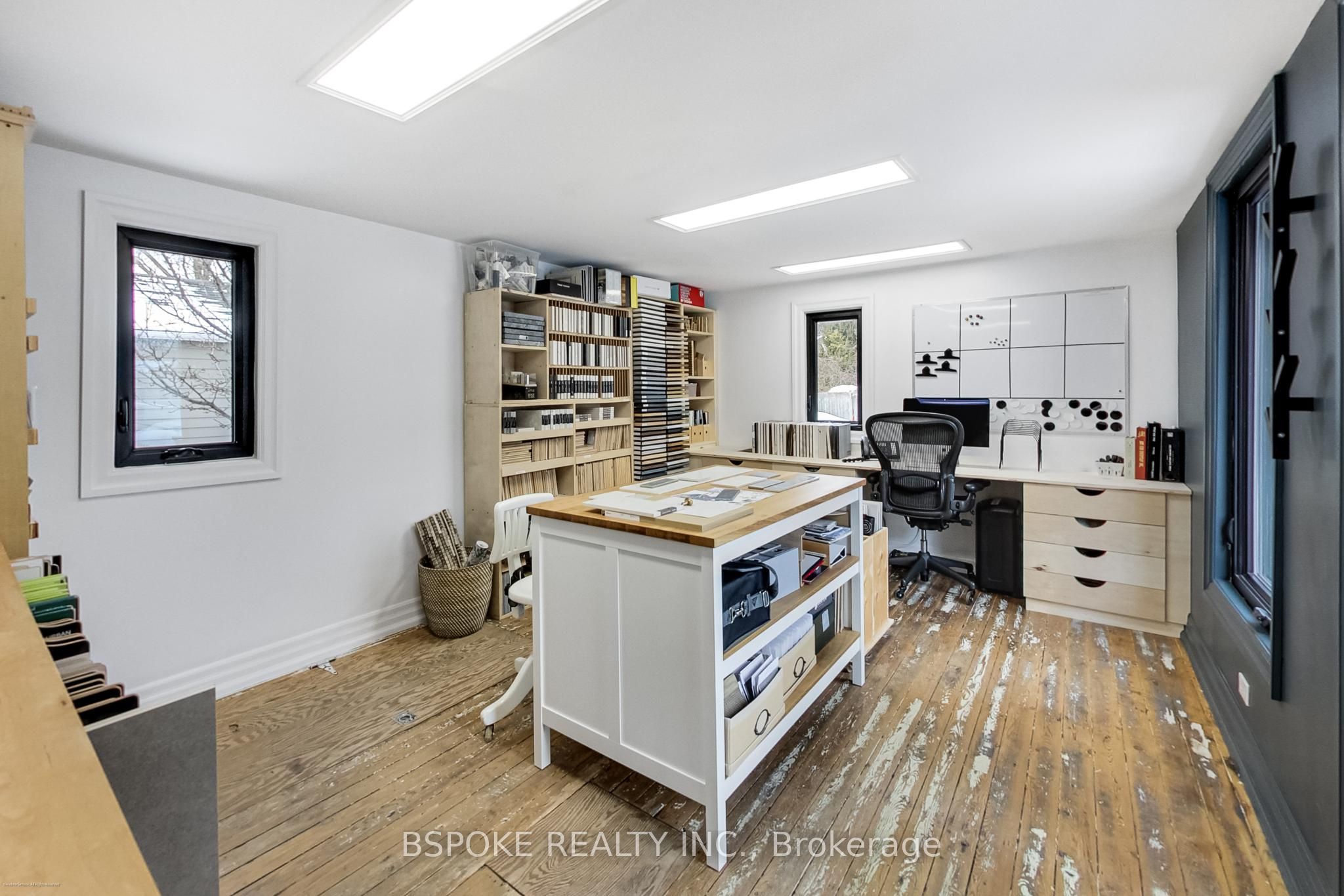 578 Kingston Road W Property Photo 31