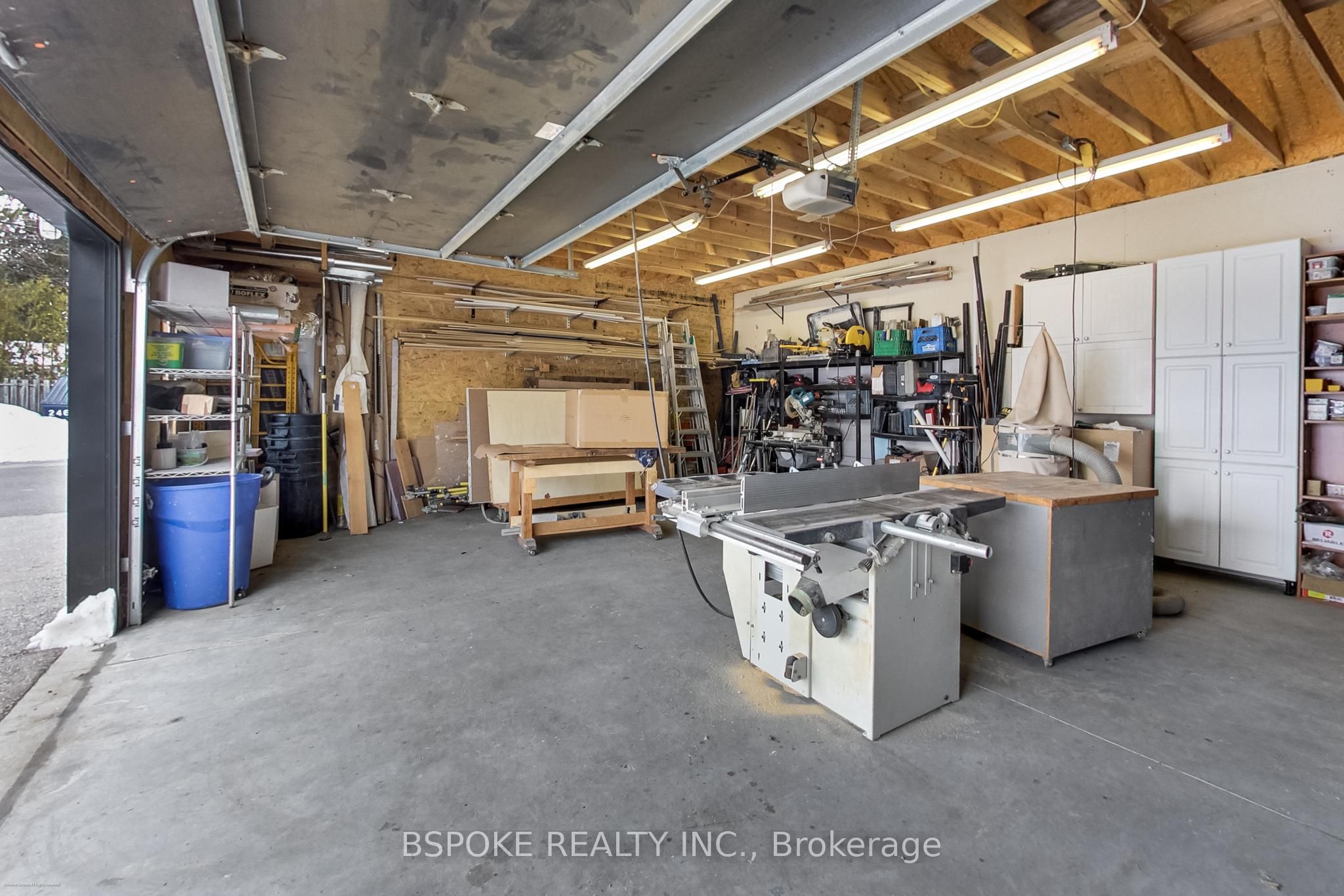 578 Kingston Road W Property Photo 47