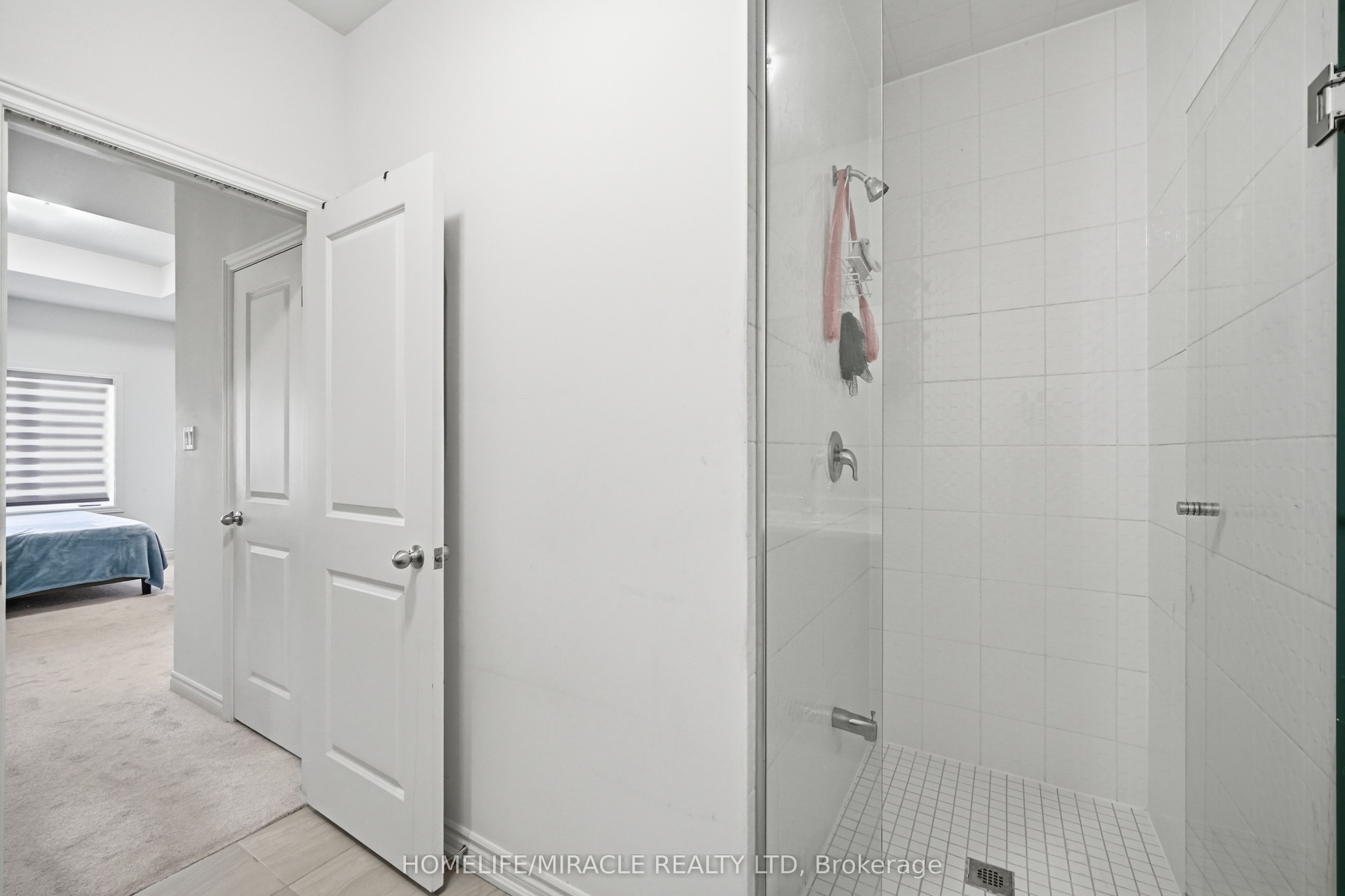 1230 Rexton Drive Property Photo 27