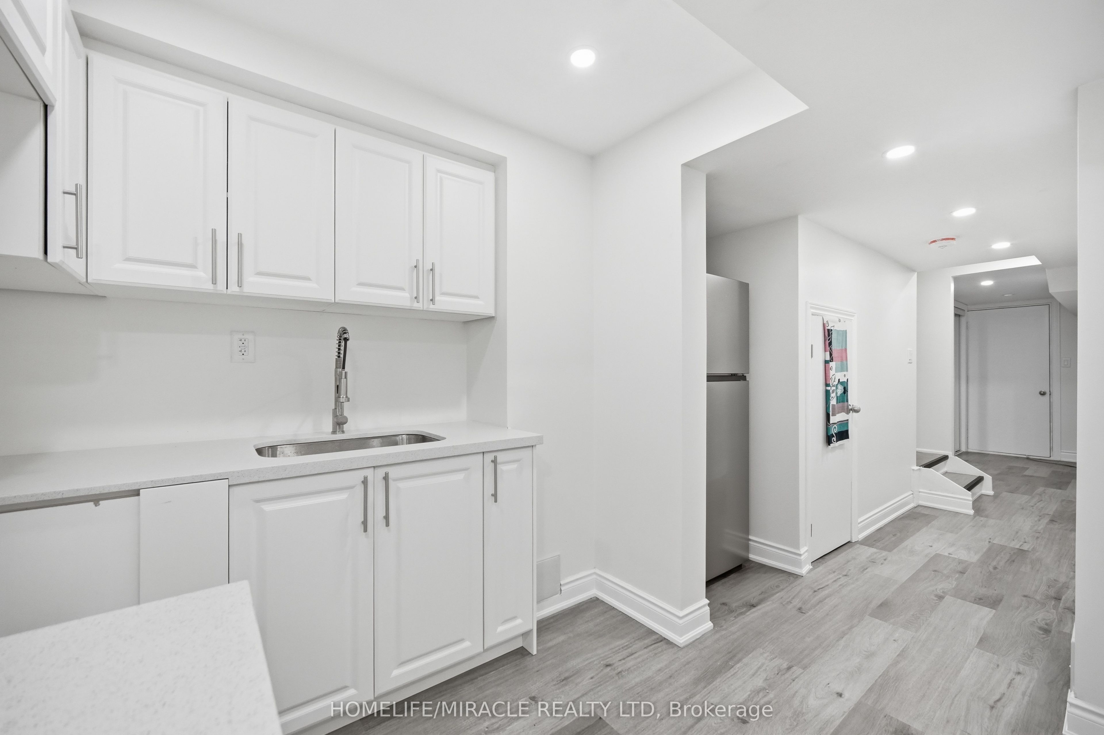 1230 Rexton Drive Property Photo 39