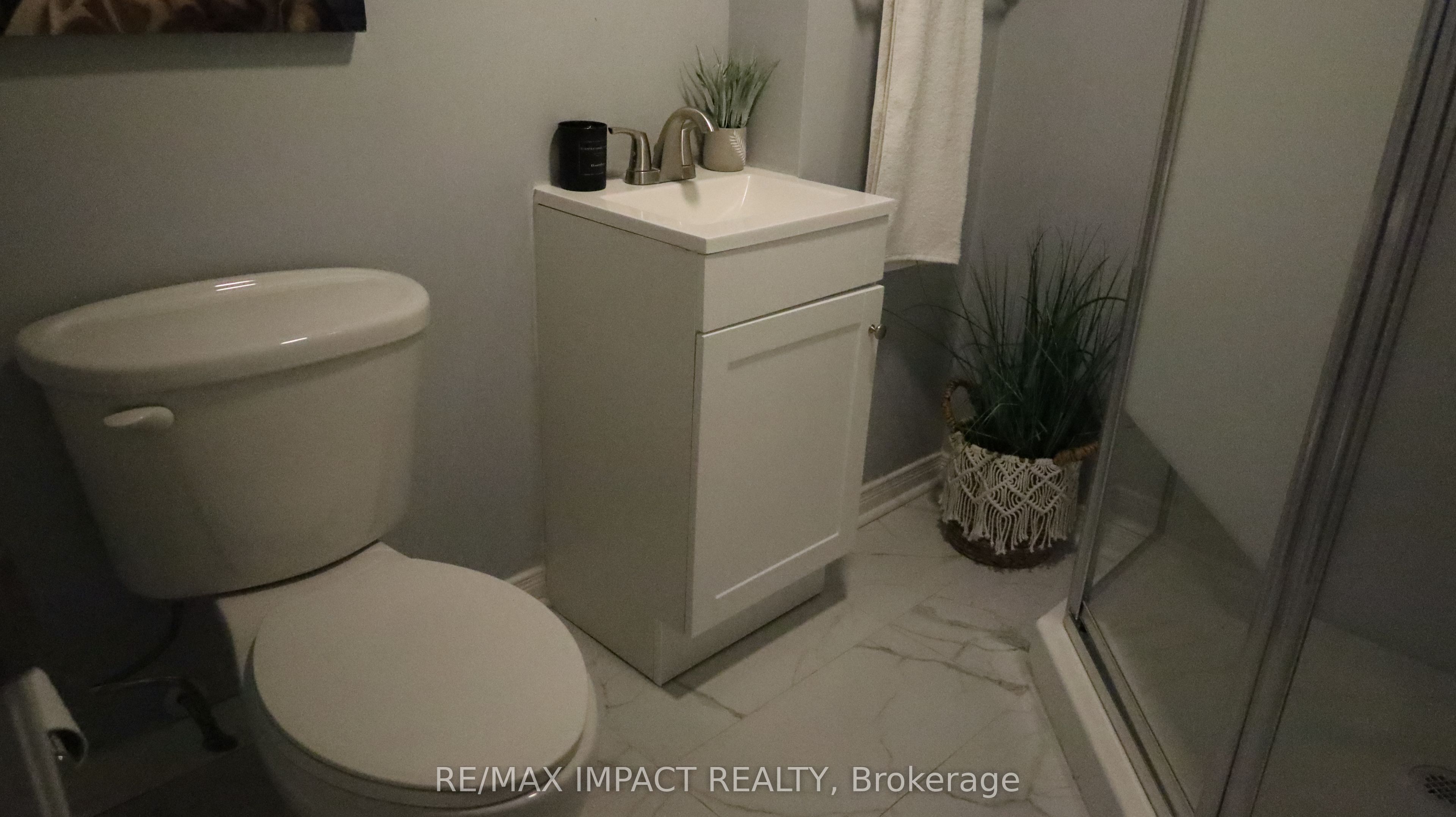 11 Fenwick Avenue Property Photo 12