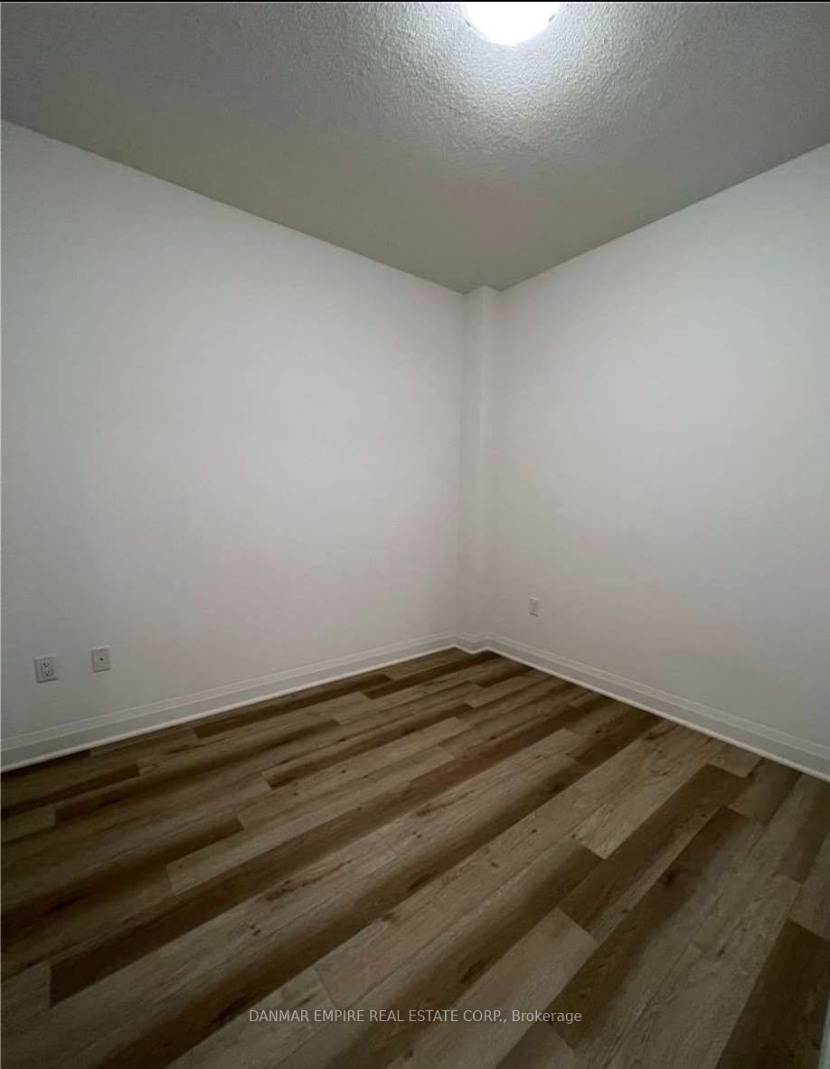 3220 Sheppard Avenue E 506 Property Photo 27