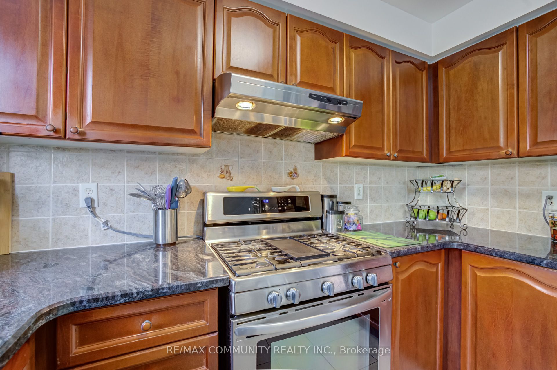 19 Tiller Street Property Photo 17
