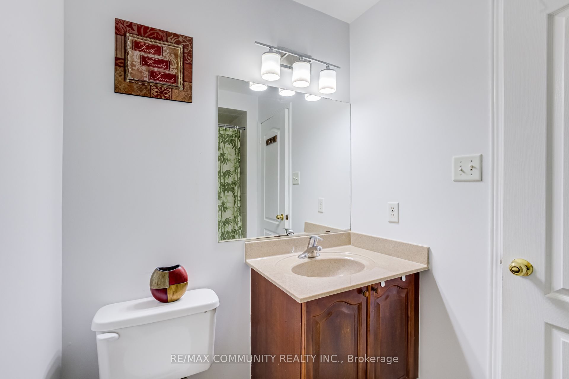 19 Tiller Street Property Photo 36