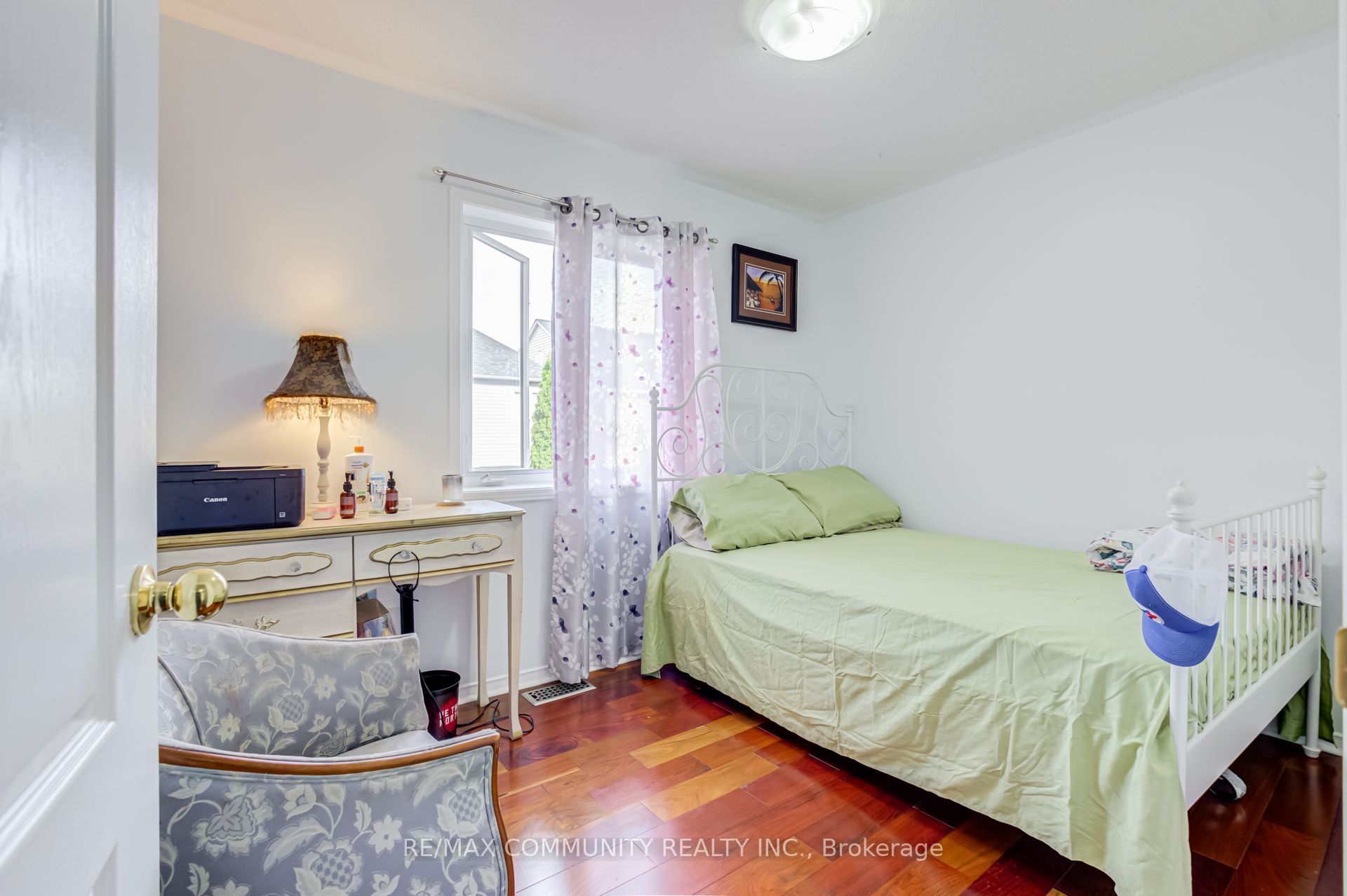 19 Tiller Street Property Photo 37